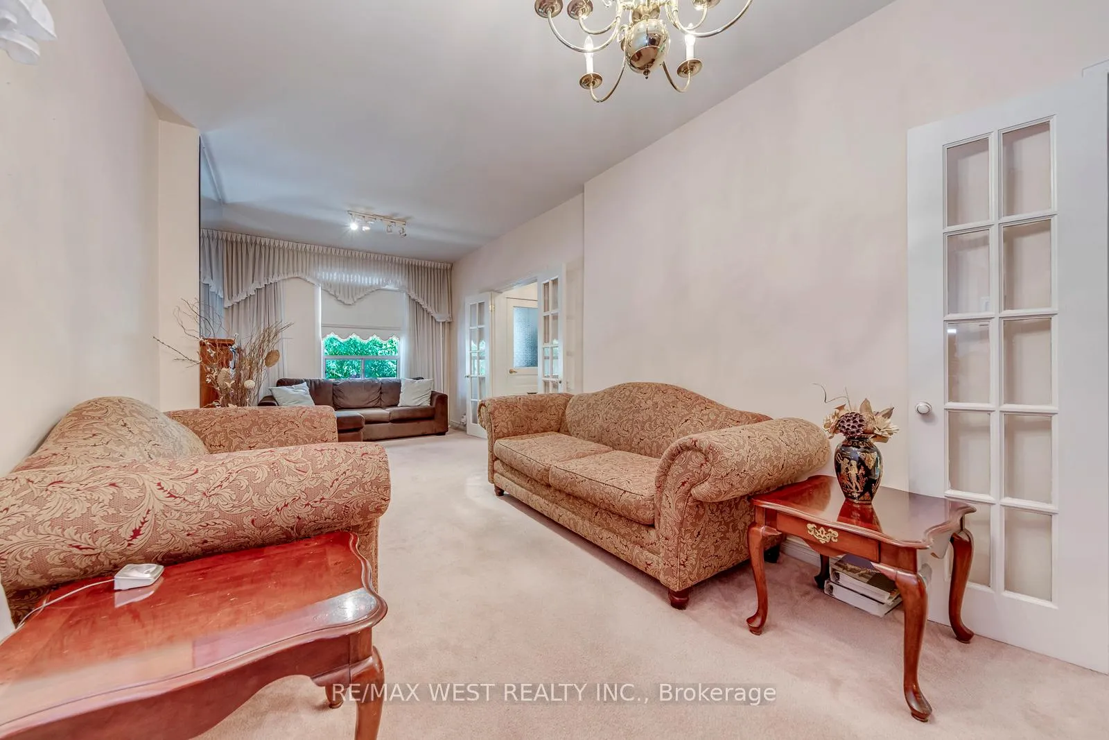 Photo 14 of 170 Pacific Avenue, Toronto, High Park North — HOMEH