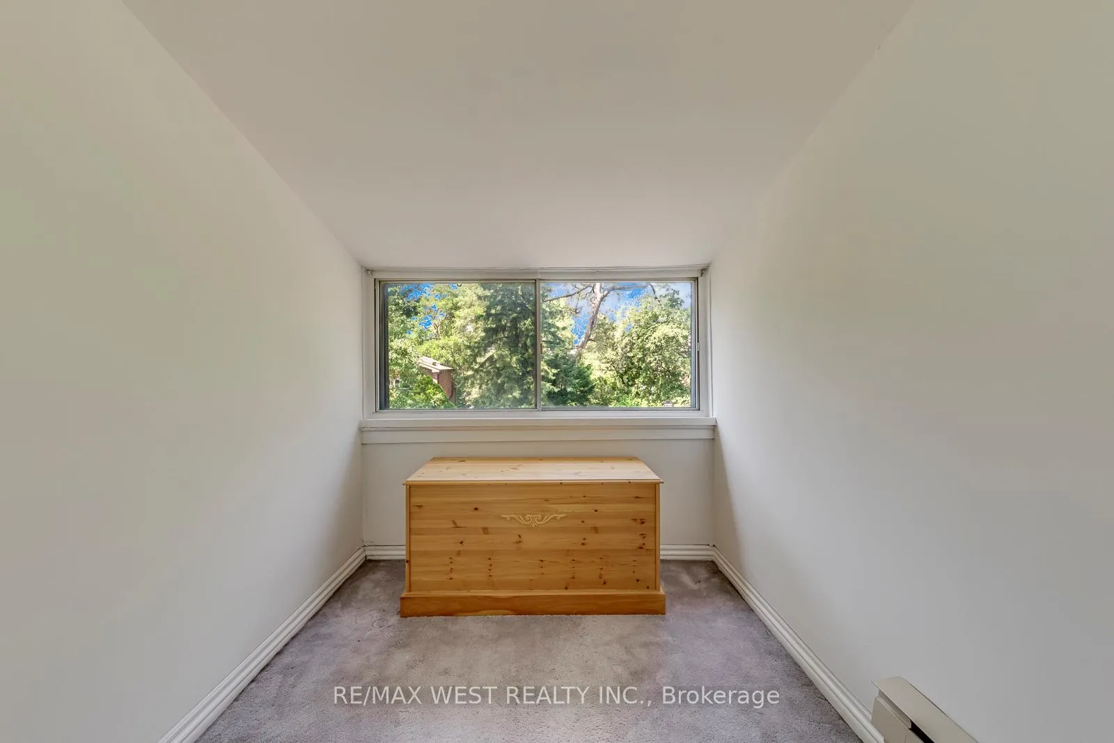 Photo 26 of 170 Pacific Avenue, Toronto, High Park North — HOMEH