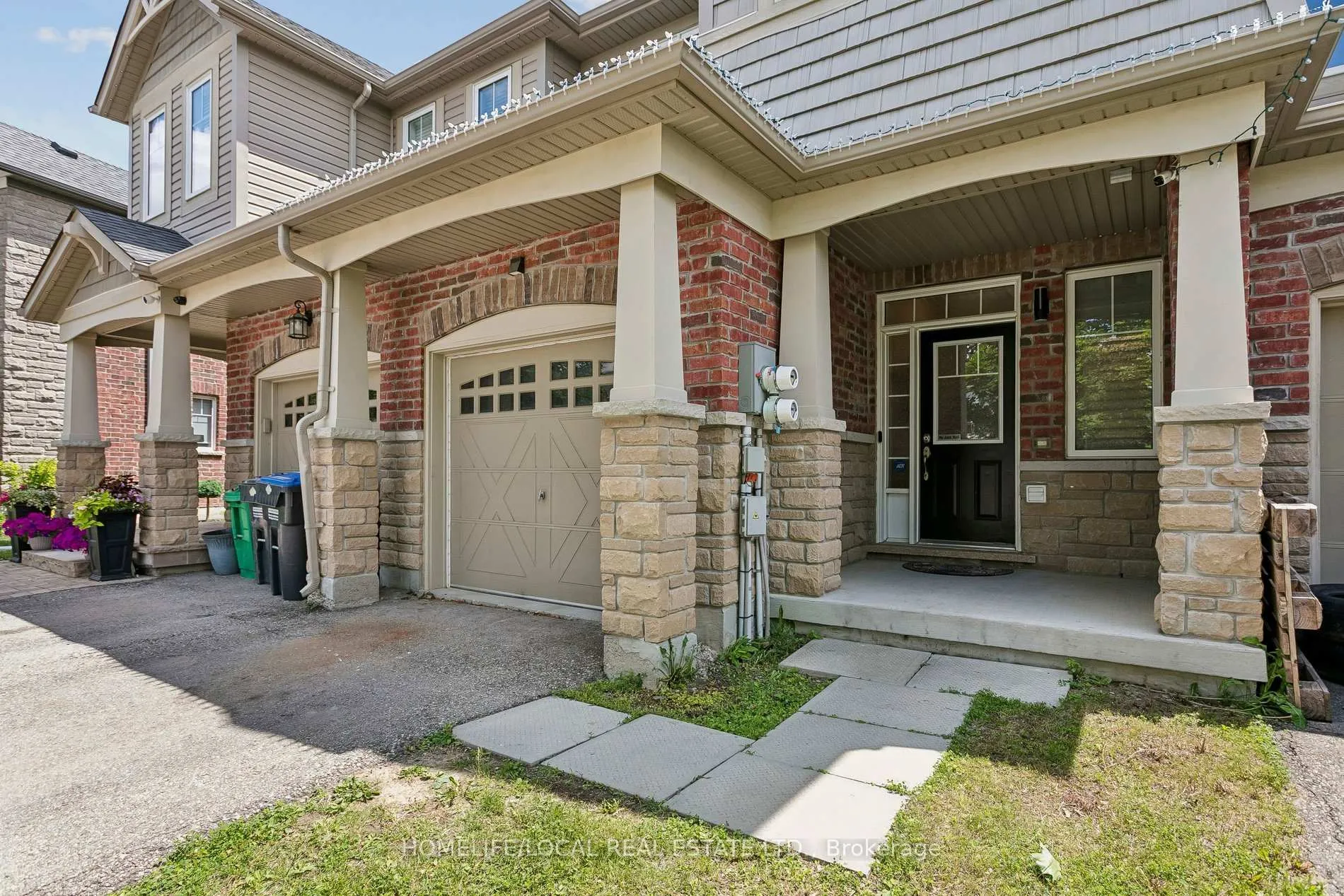 Photo 3 of 35 Maple Cider Street, Caledon, Rural Caledon — HOMEH