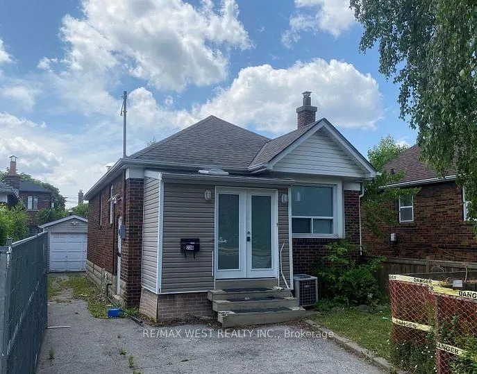 Photo 1 of 236 Cedric Avenue, Toronto, Oakwood Village — HOMEH