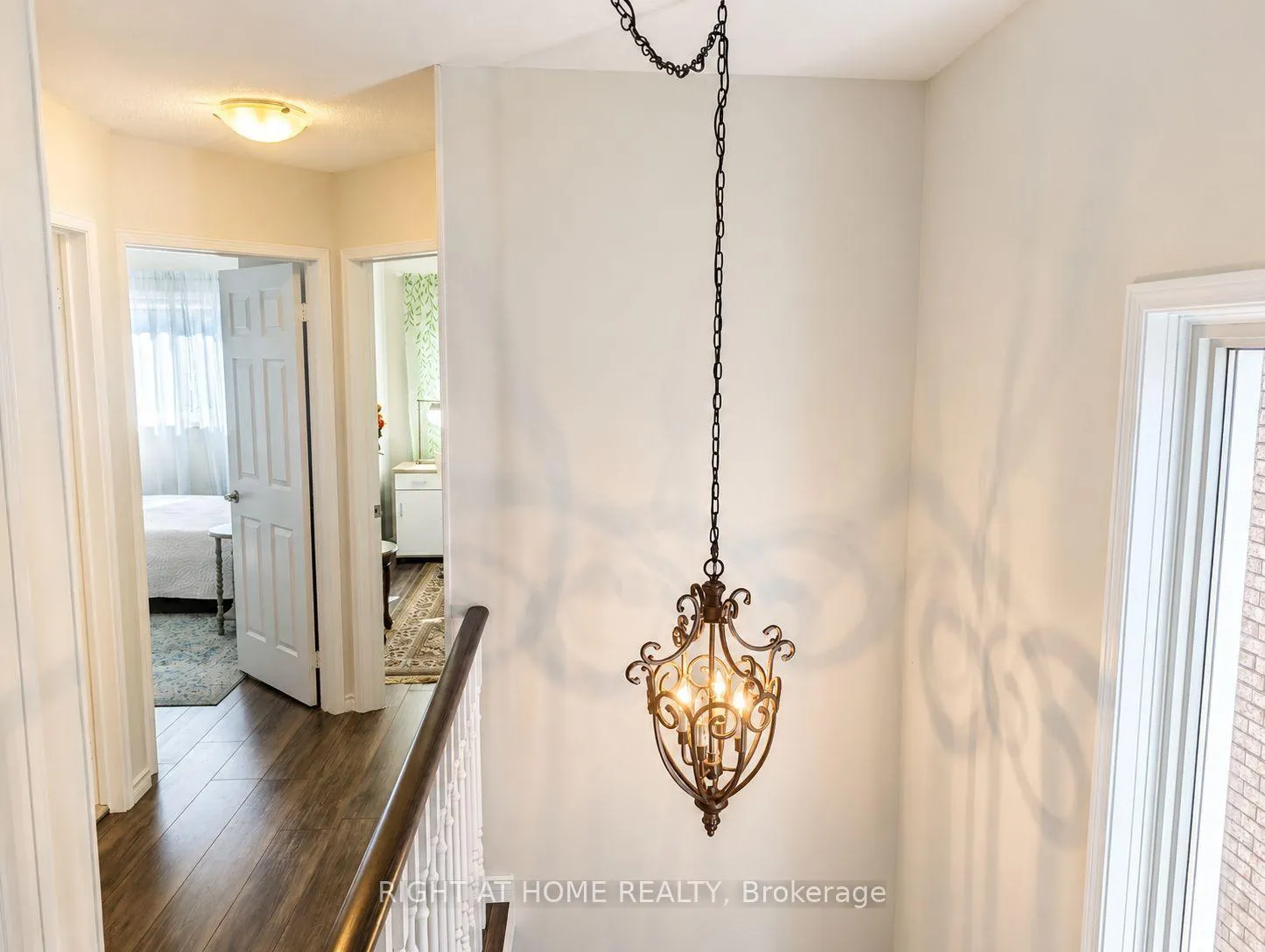 Photo 17 of 267 Pinnacle Trail, Aurora, Bayview Wellington — HOMEH