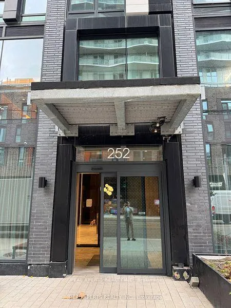Front of Unit 3309, 252 Church Street