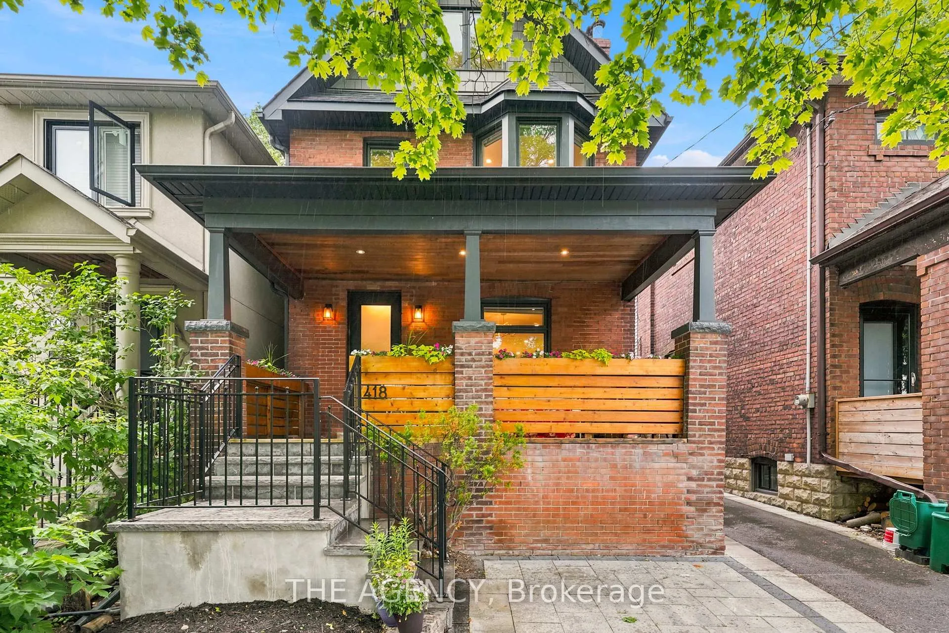 Photo 2 of 418 Soudan Avenue, Toronto, Mount Pleasant East — HOMEH