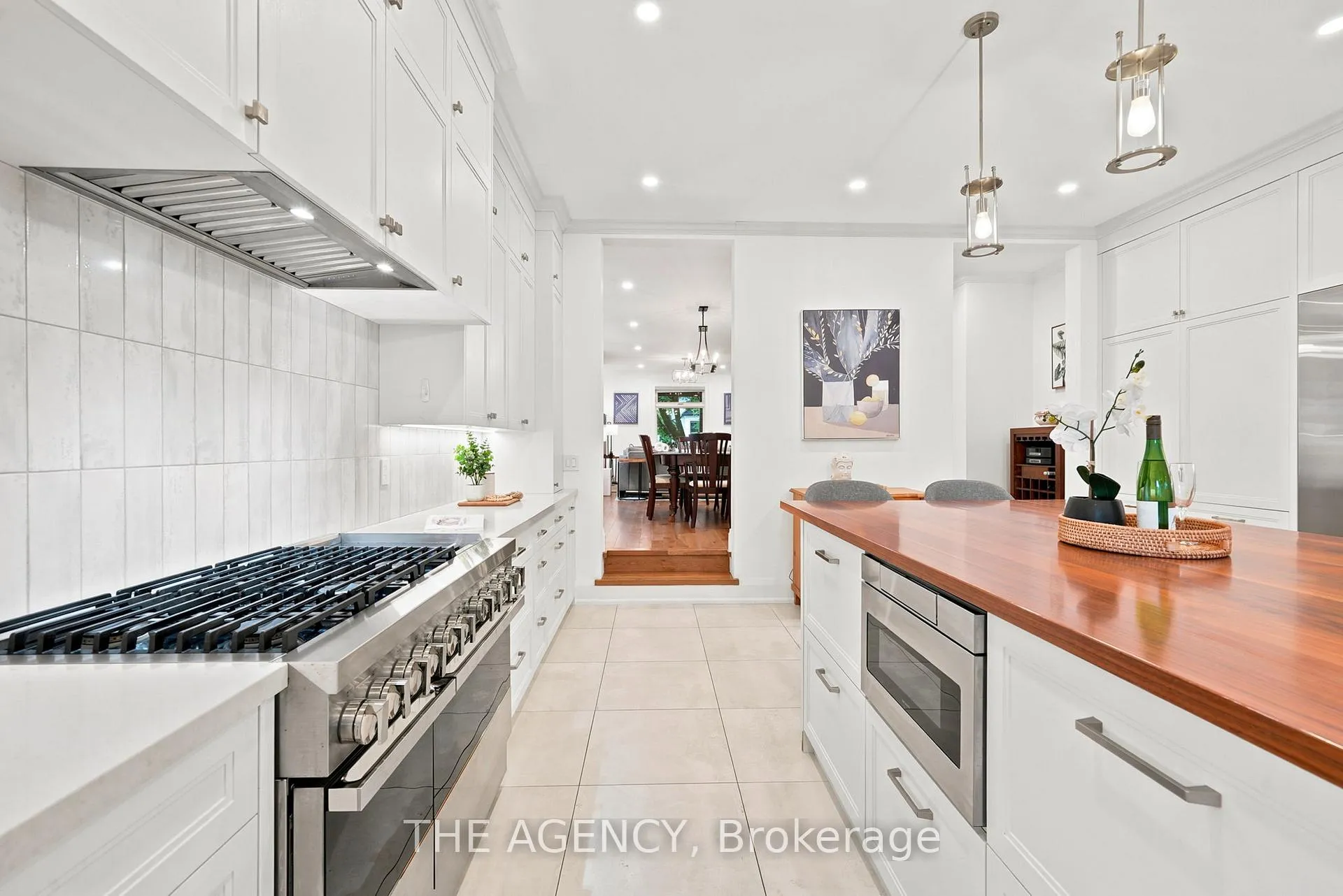 Photo 13 of 418 Soudan Avenue, Toronto, Mount Pleasant East — HOMEH