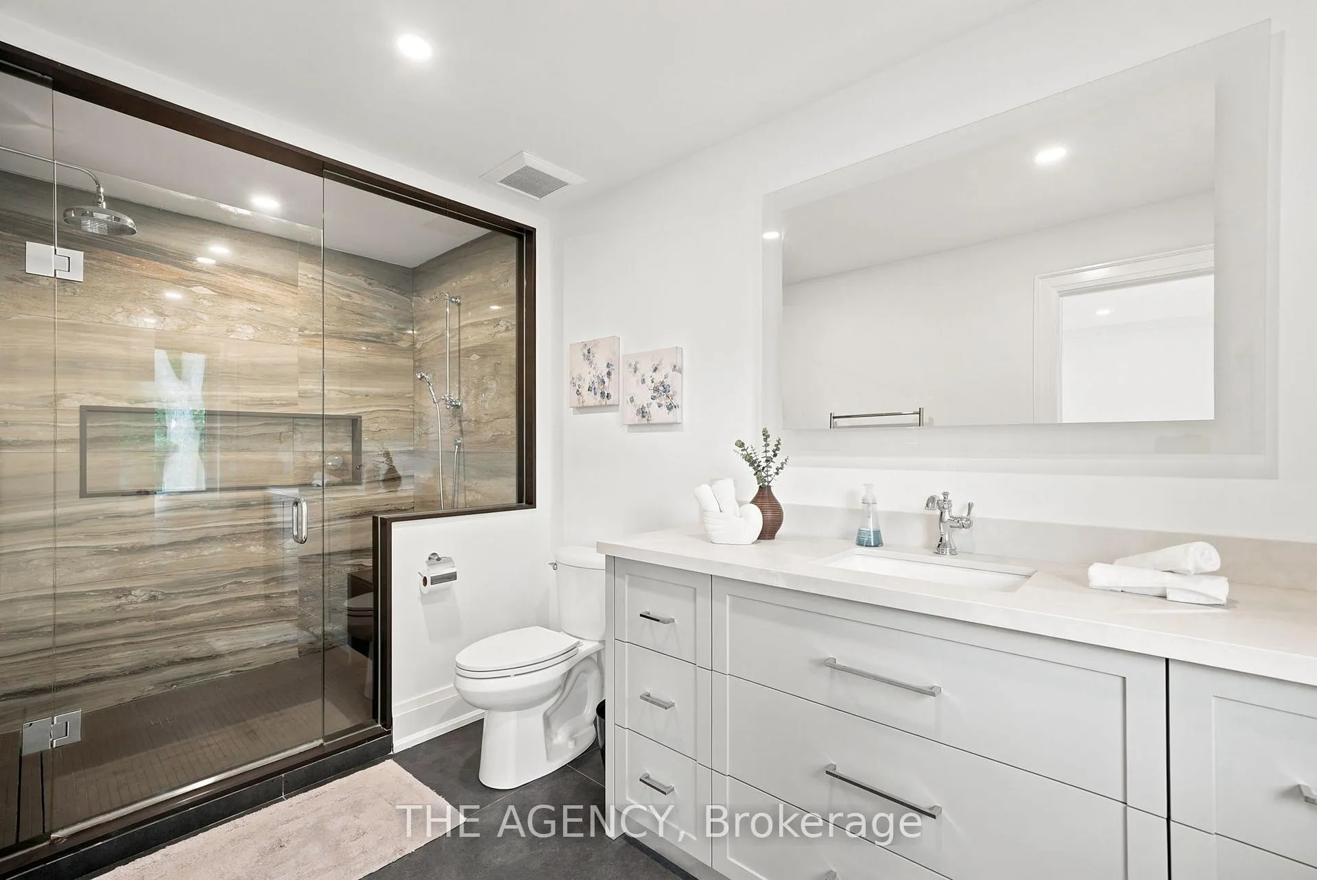 Photo 19 of 418 Soudan Avenue, Toronto, Mount Pleasant East — HOMEH