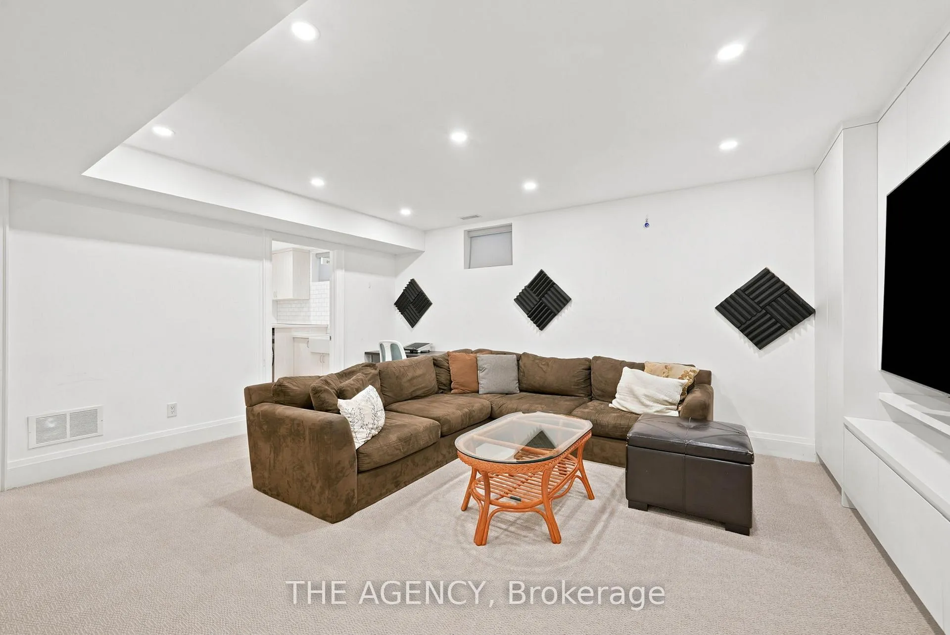 Photo 27 of 418 Soudan Avenue, Toronto, Mount Pleasant East — HOMEH