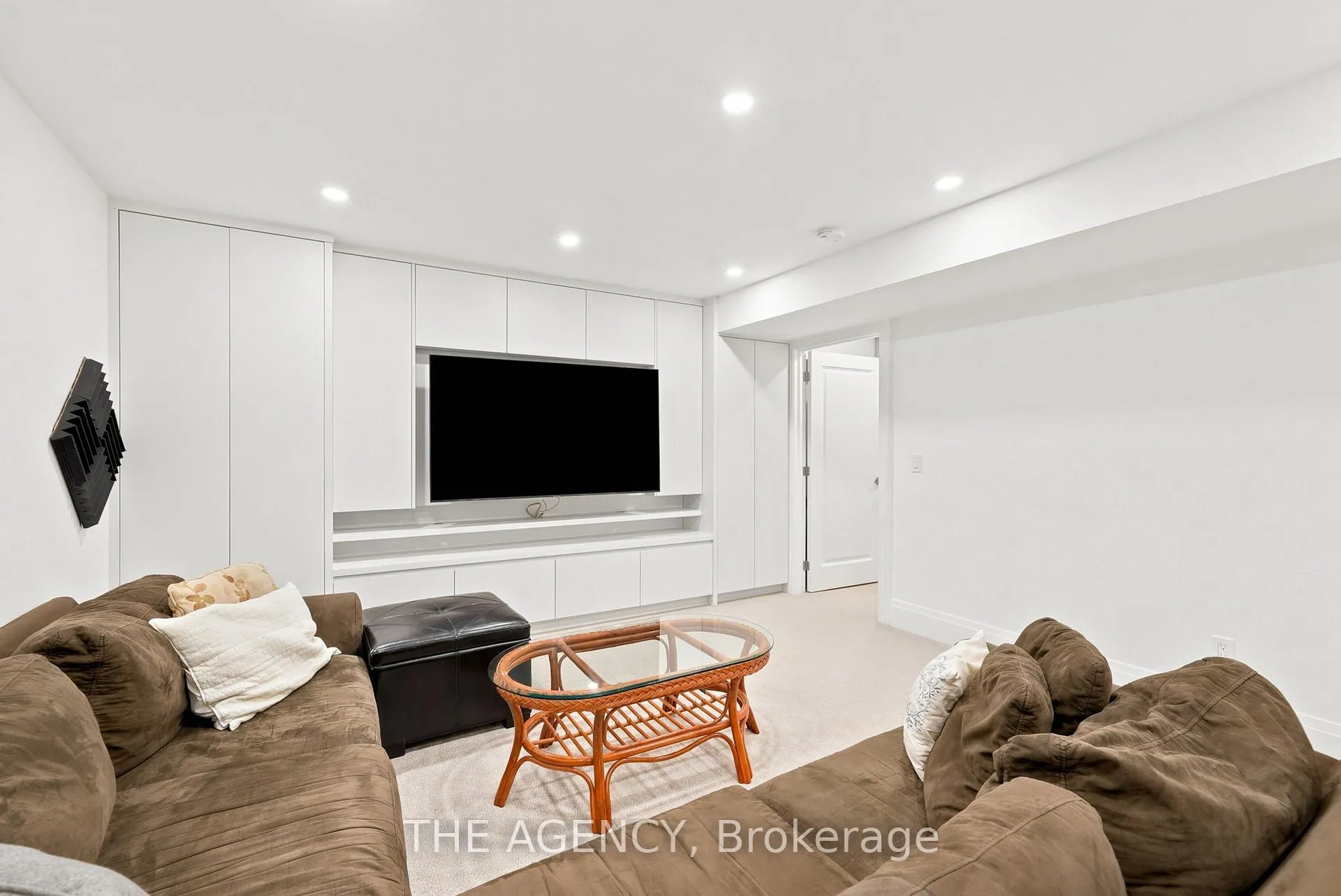 Photo 29 of 418 Soudan Avenue, Toronto, Mount Pleasant East — HOMEH