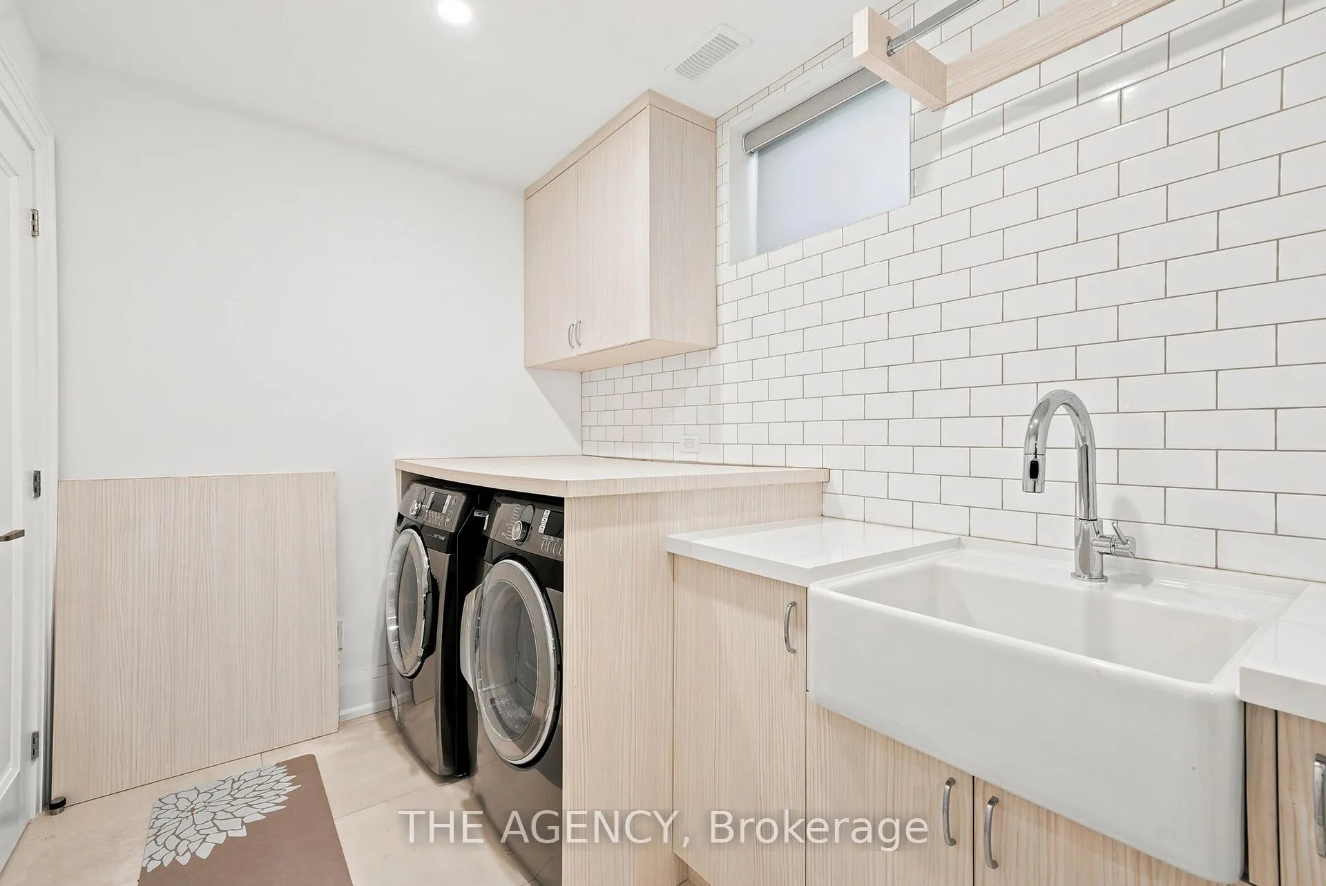 Photo 31 of 418 Soudan Avenue, Toronto, Mount Pleasant East — HOMEH
