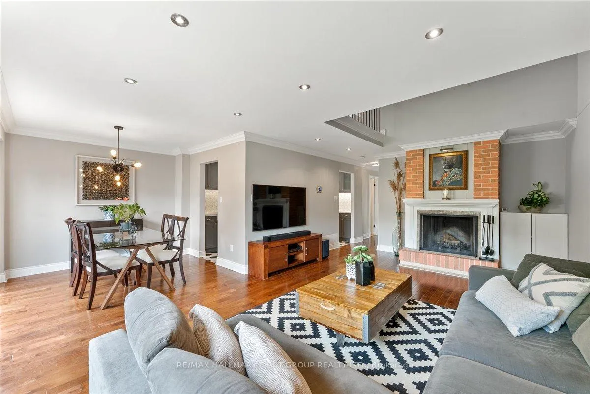 Photo 7 of 1751 Foleyet Crescent, Pickering, Liverpool — HOMEH
