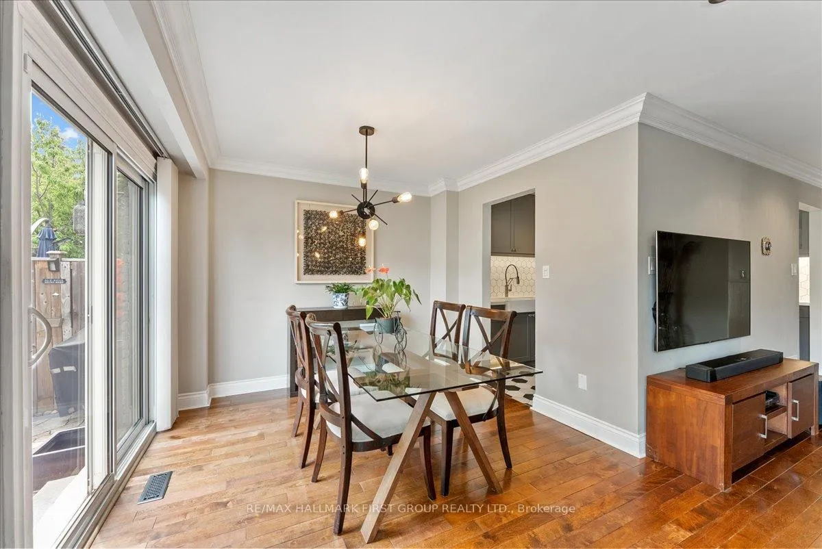 Photo 10 of 1751 Foleyet Crescent, Pickering, Liverpool — HOMEH