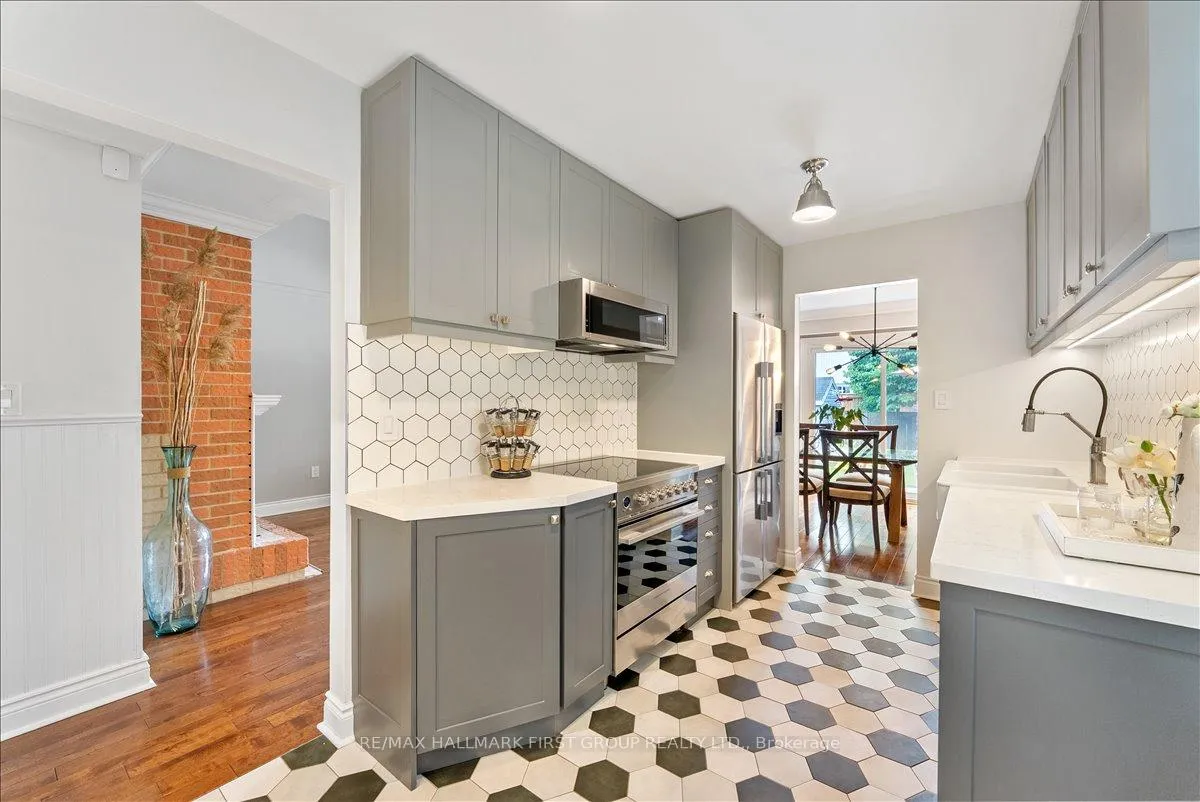 Photo 14 of 1751 Foleyet Crescent, Pickering, Liverpool — HOMEH
