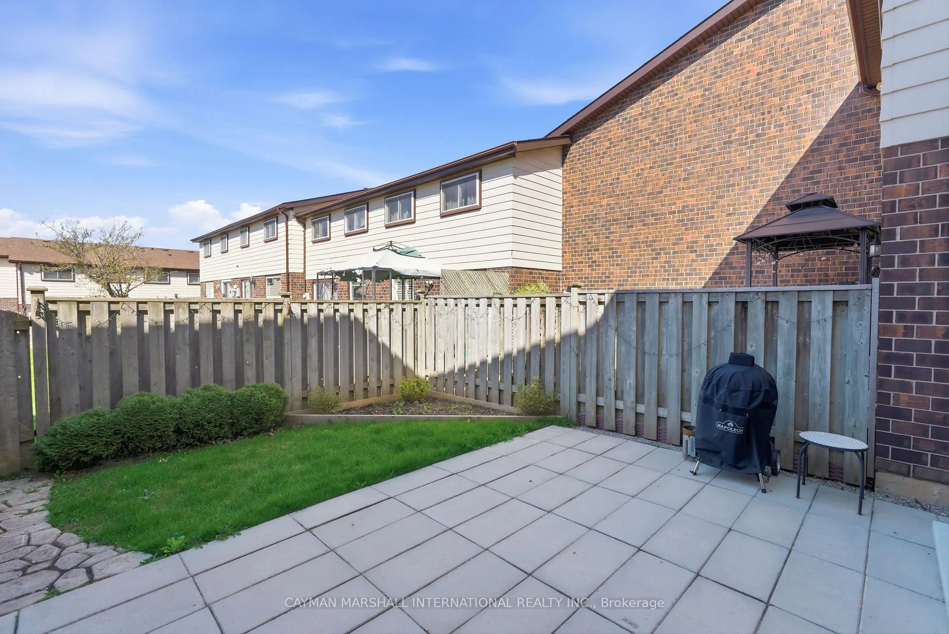 Photo 16 of 44 Jenkins Lane, Ajax, South East — HOMEH