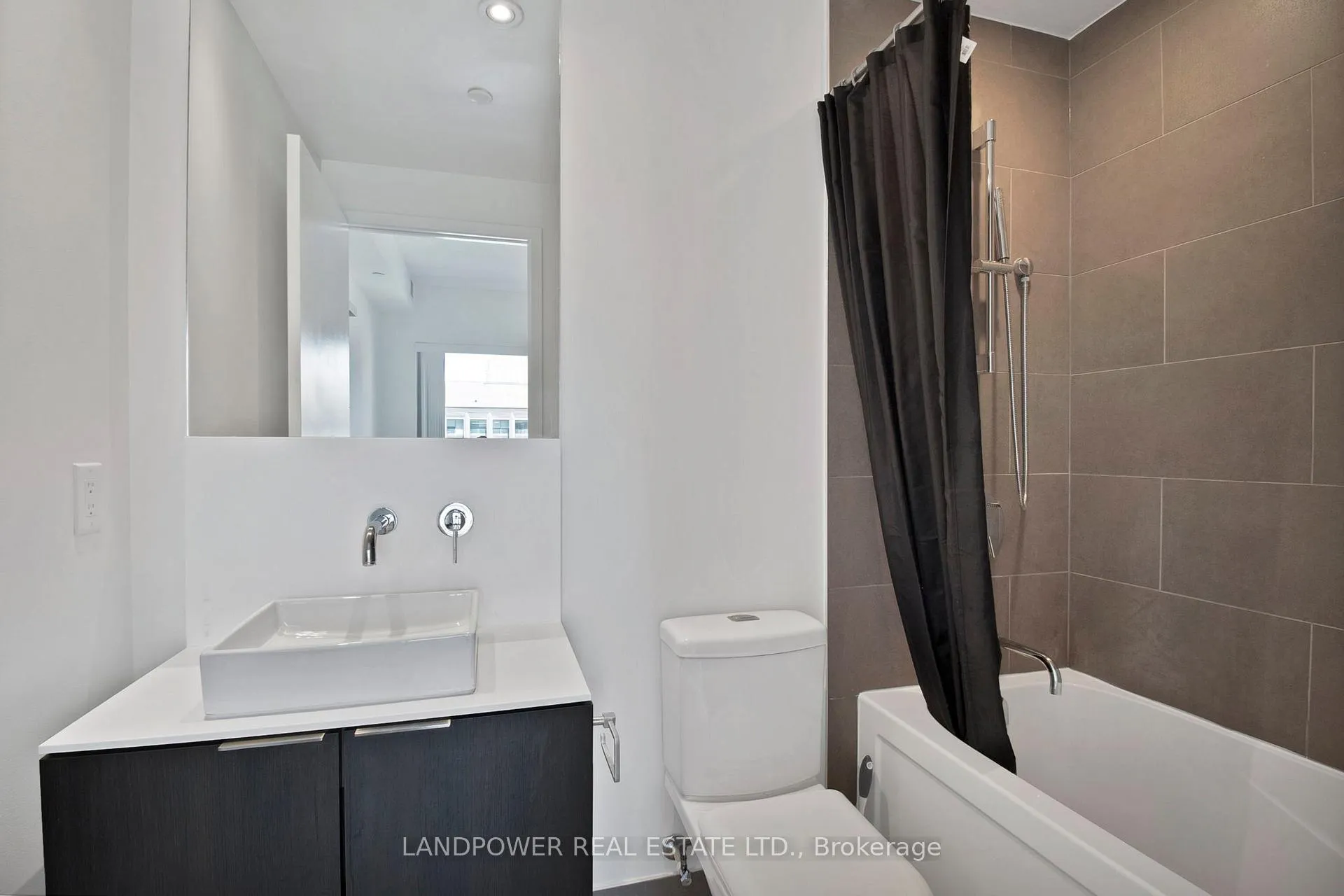 Photo 9 of Unit 1107, 159 Dundas Street E, Toronto, Church-Yonge Corridor — HOMEH