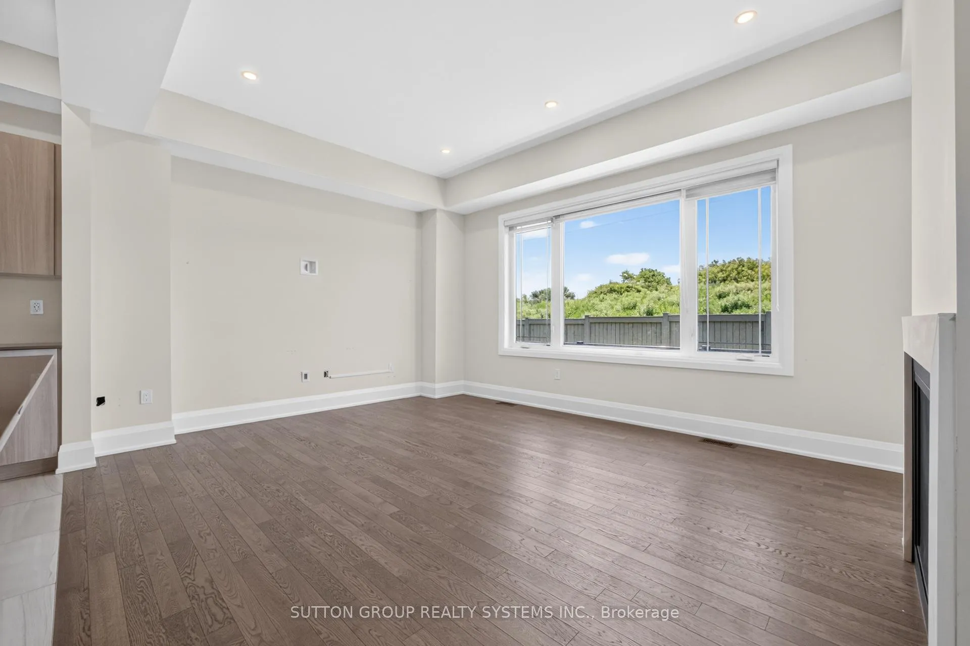 Photo 22 of 598 Kleinburg Summit Way, Vaughan, Kleinburg — HOMEH
