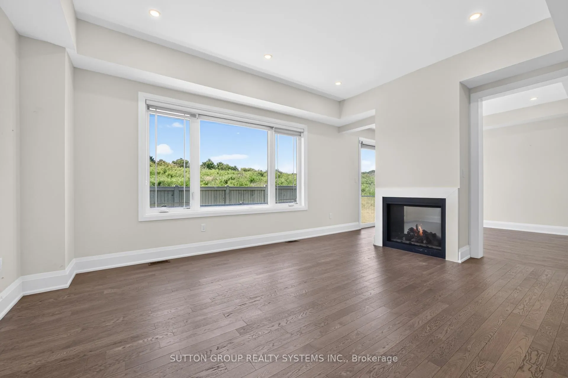 Photo 23 of 598 Kleinburg Summit Way, Vaughan, Kleinburg — HOMEH