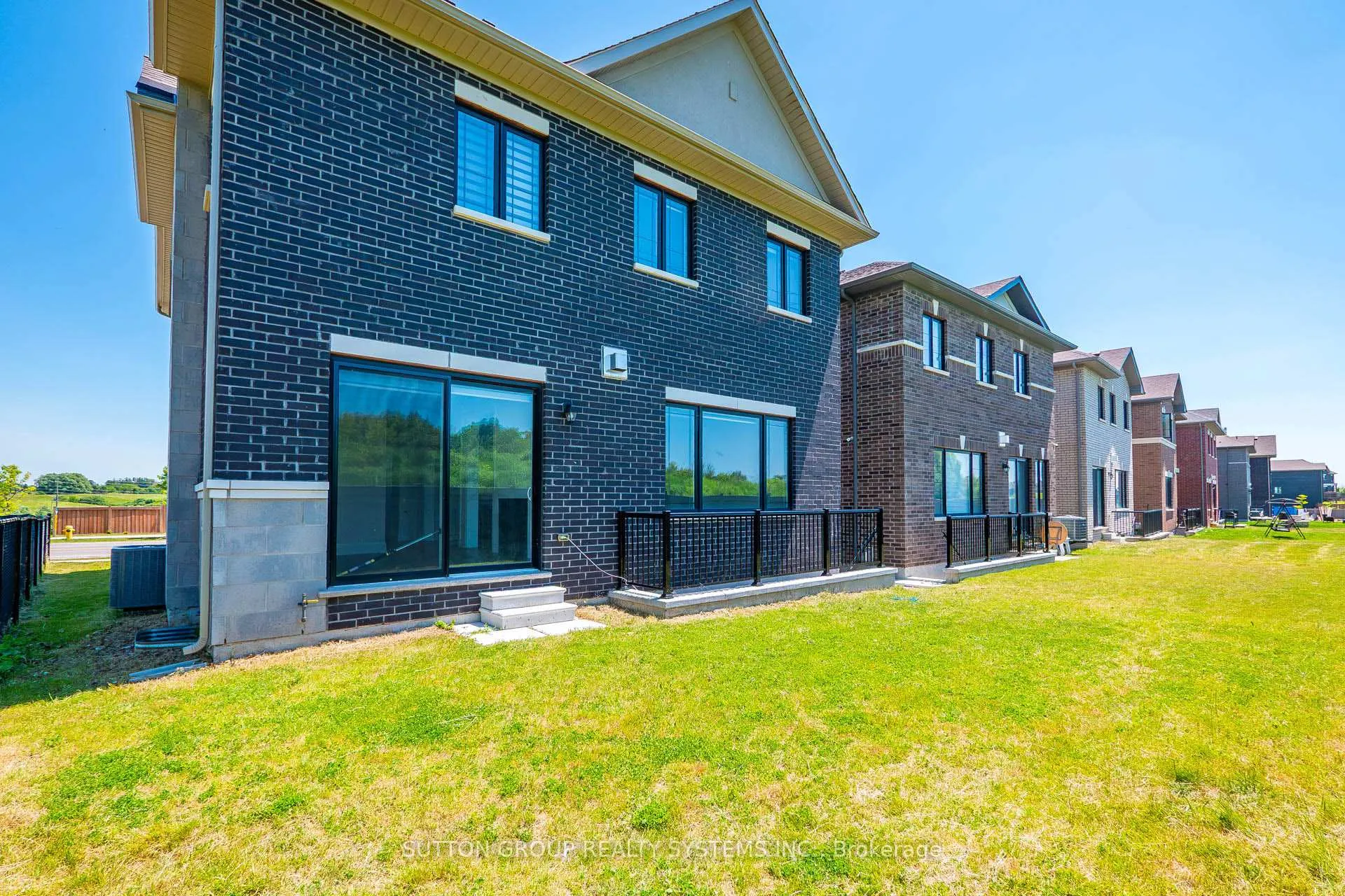 Photo 44 of 598 Kleinburg Summit Way, Vaughan, Kleinburg — HOMEH