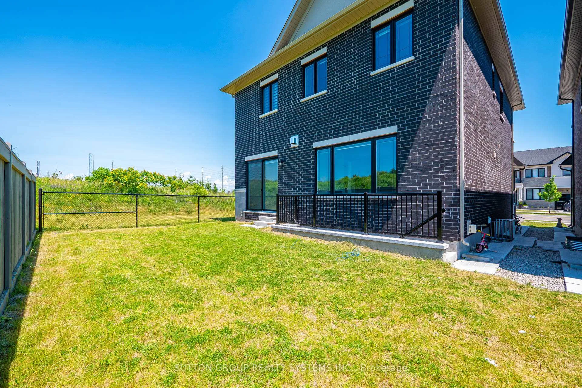 Photo 45 of 598 Kleinburg Summit Way, Vaughan, Kleinburg — HOMEH