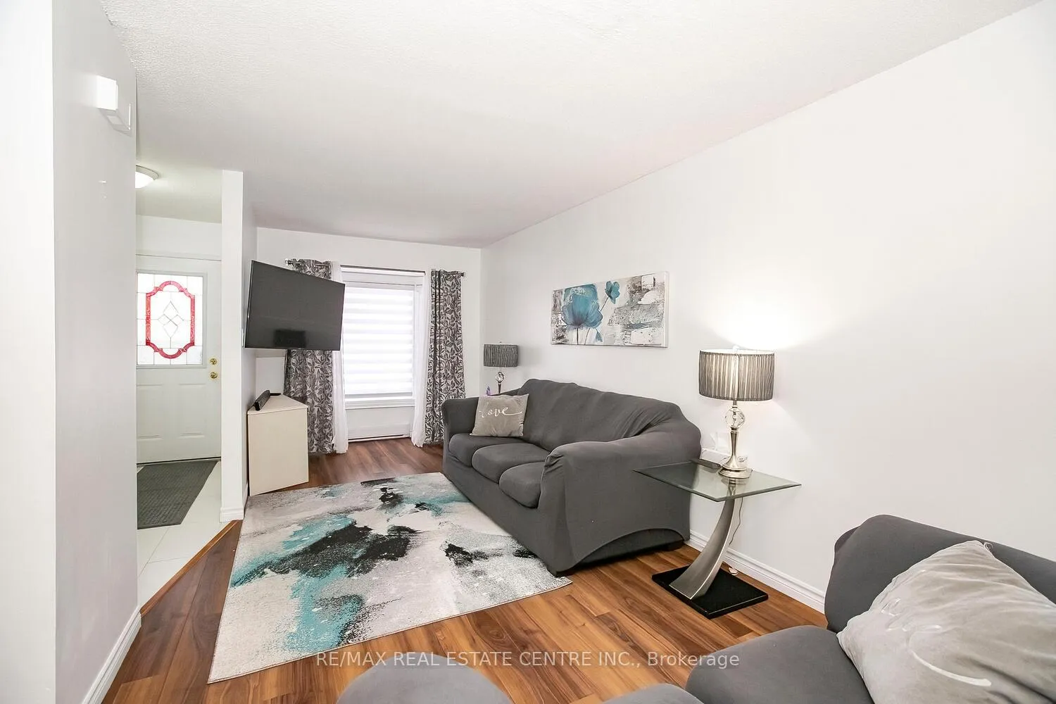 Photo 3 of Unit 27, 31 Parkview Drive, Orangeville — HOMEH