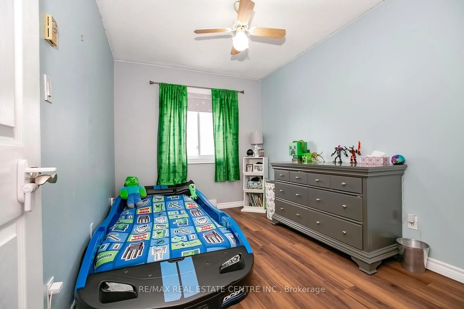 Photo 19 of Unit 27, 31 Parkview Drive, Orangeville — HOMEH