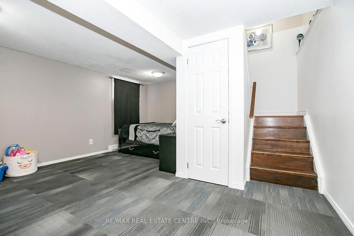 Photo 22 of Unit 27, 31 Parkview Drive, Orangeville — HOMEH