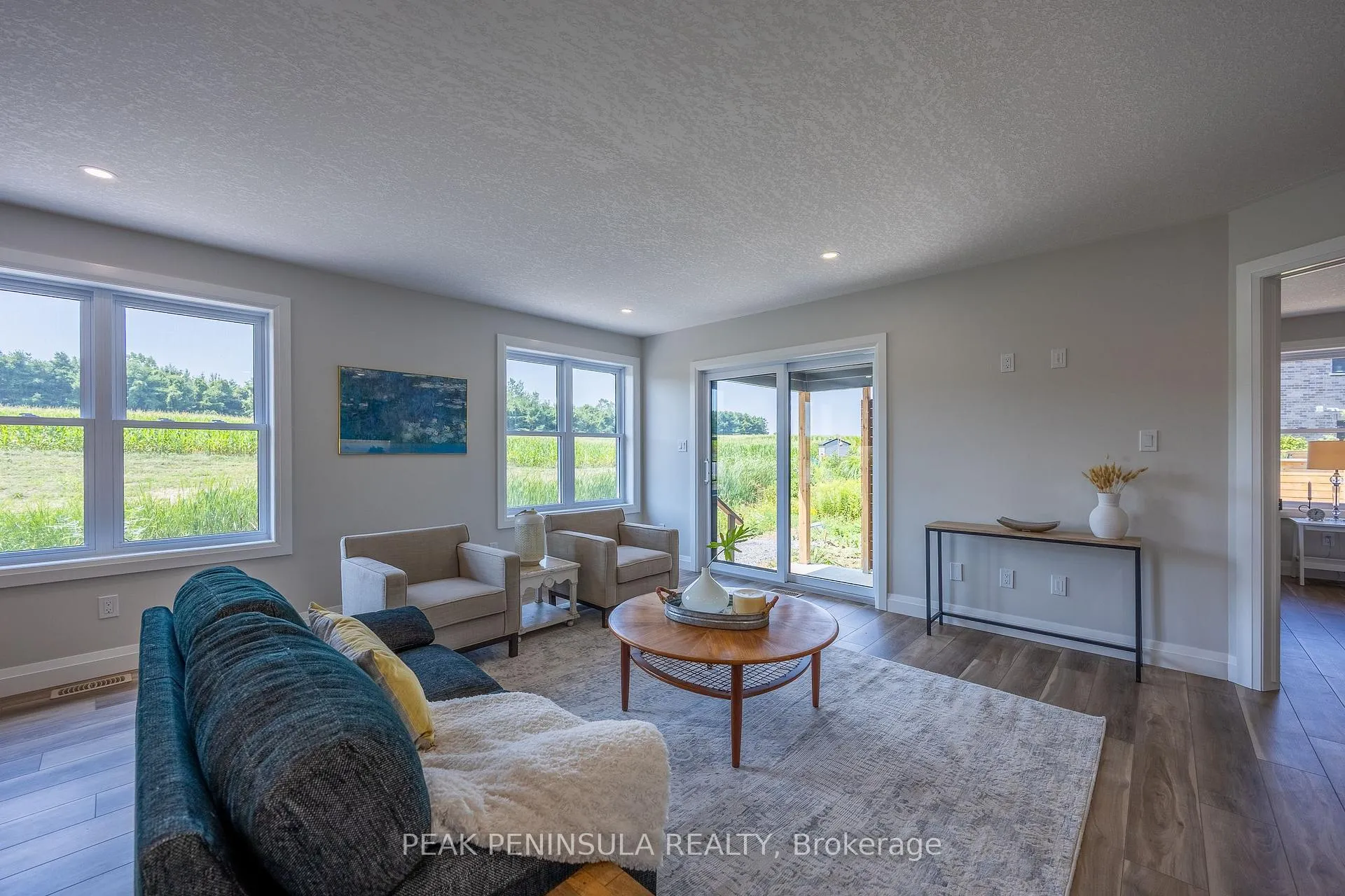 Photo 7 of 71 Hunter Drive S, Norfolk, Port Rowan — HOMEH