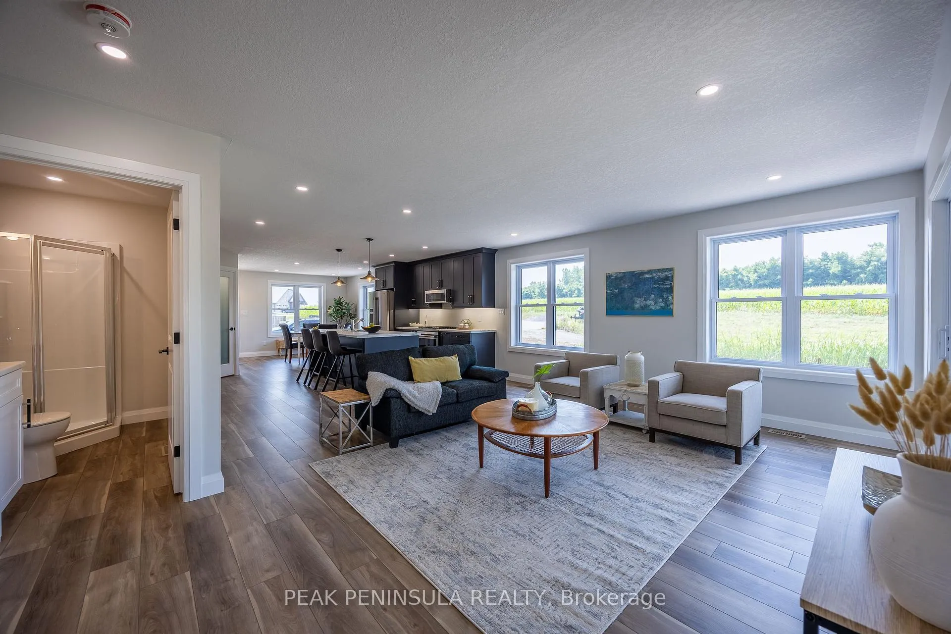 Photo 8 of 71 Hunter Drive S, Norfolk, Port Rowan — HOMEH