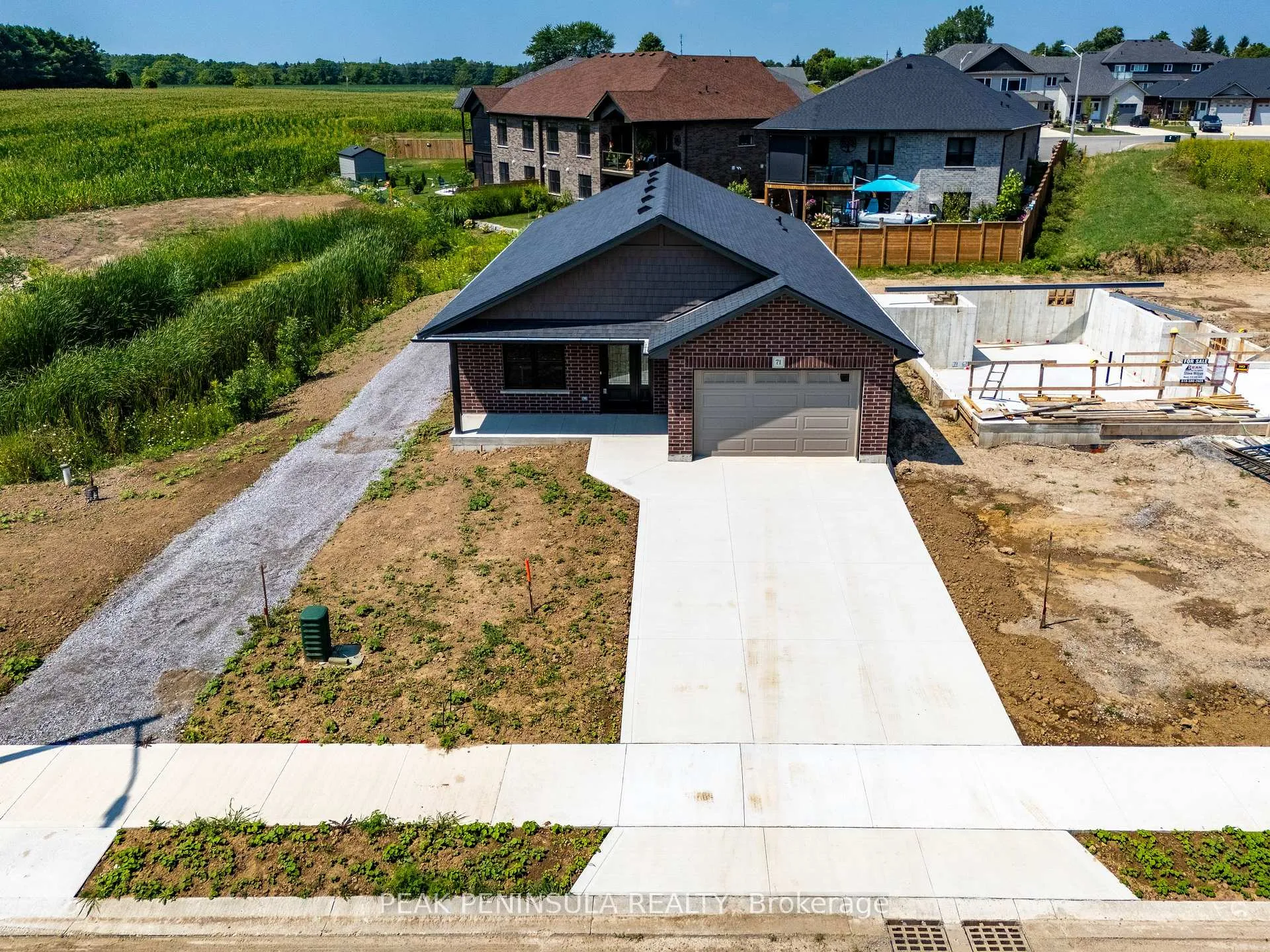 Photo 21 of 71 Hunter Drive S, Norfolk, Port Rowan — HOMEH