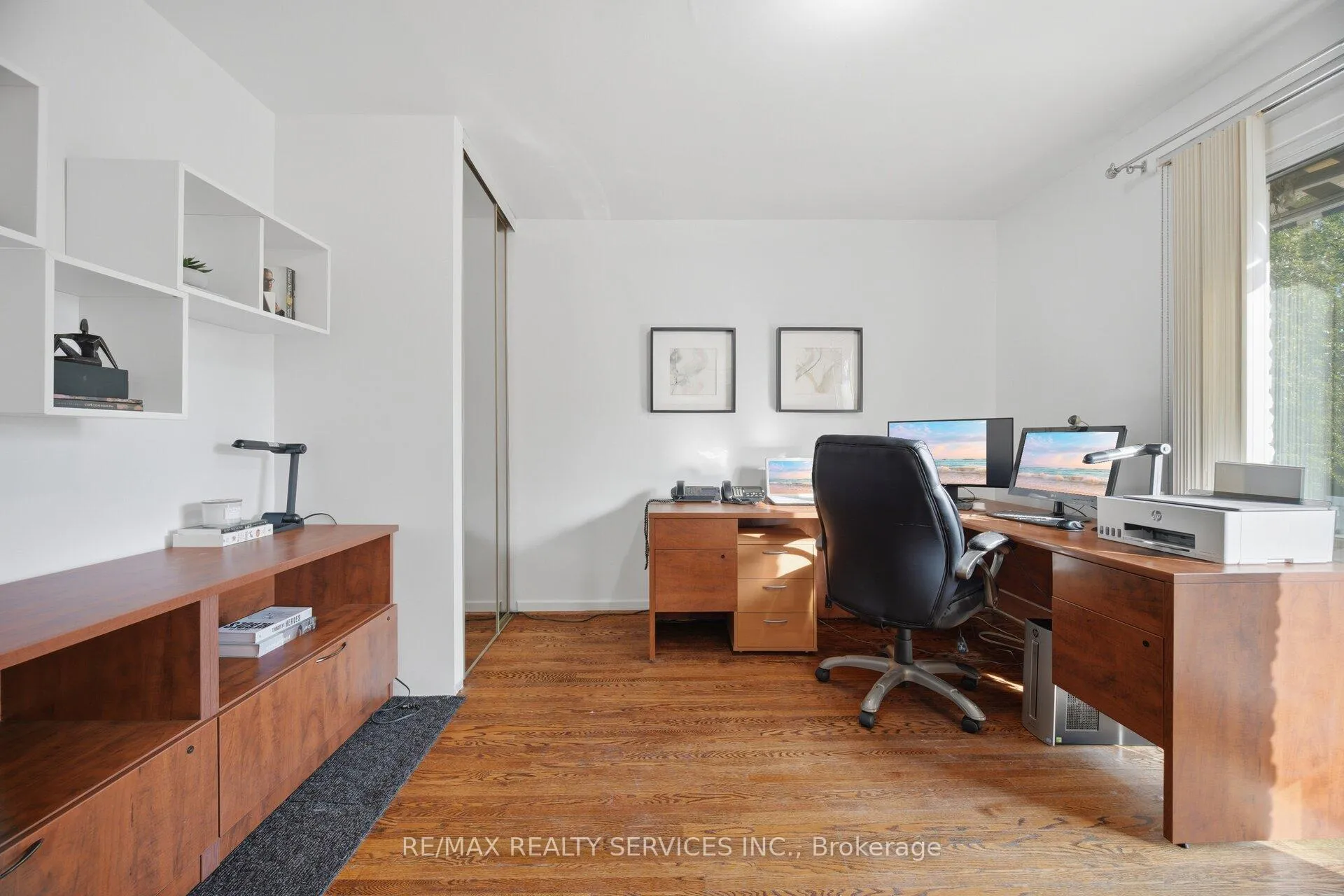 Photo 26 of 133 Romfield Circuit, Markham, Royal Orchard — HOMEH
