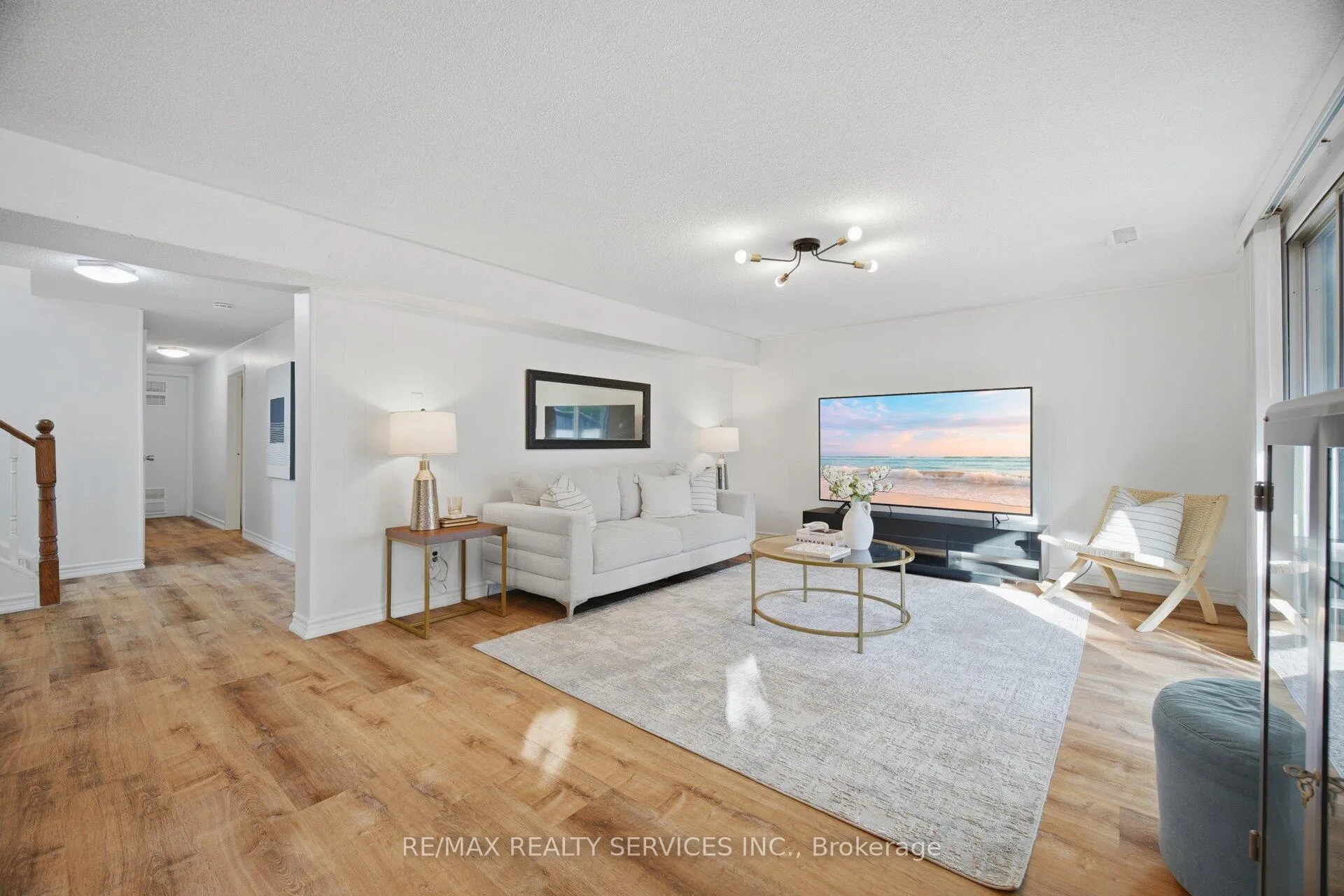 Photo 29 of 133 Romfield Circuit, Markham, Royal Orchard — HOMEH