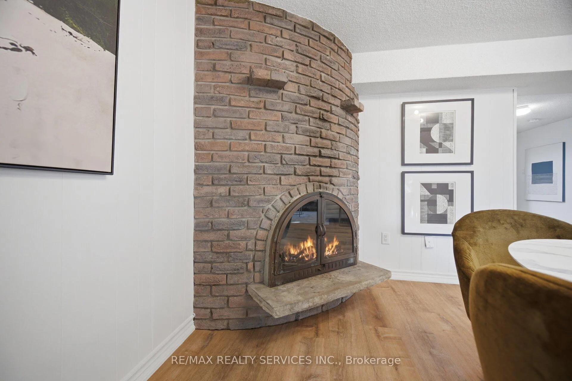 Photo 33 of 133 Romfield Circuit, Markham, Royal Orchard — HOMEH