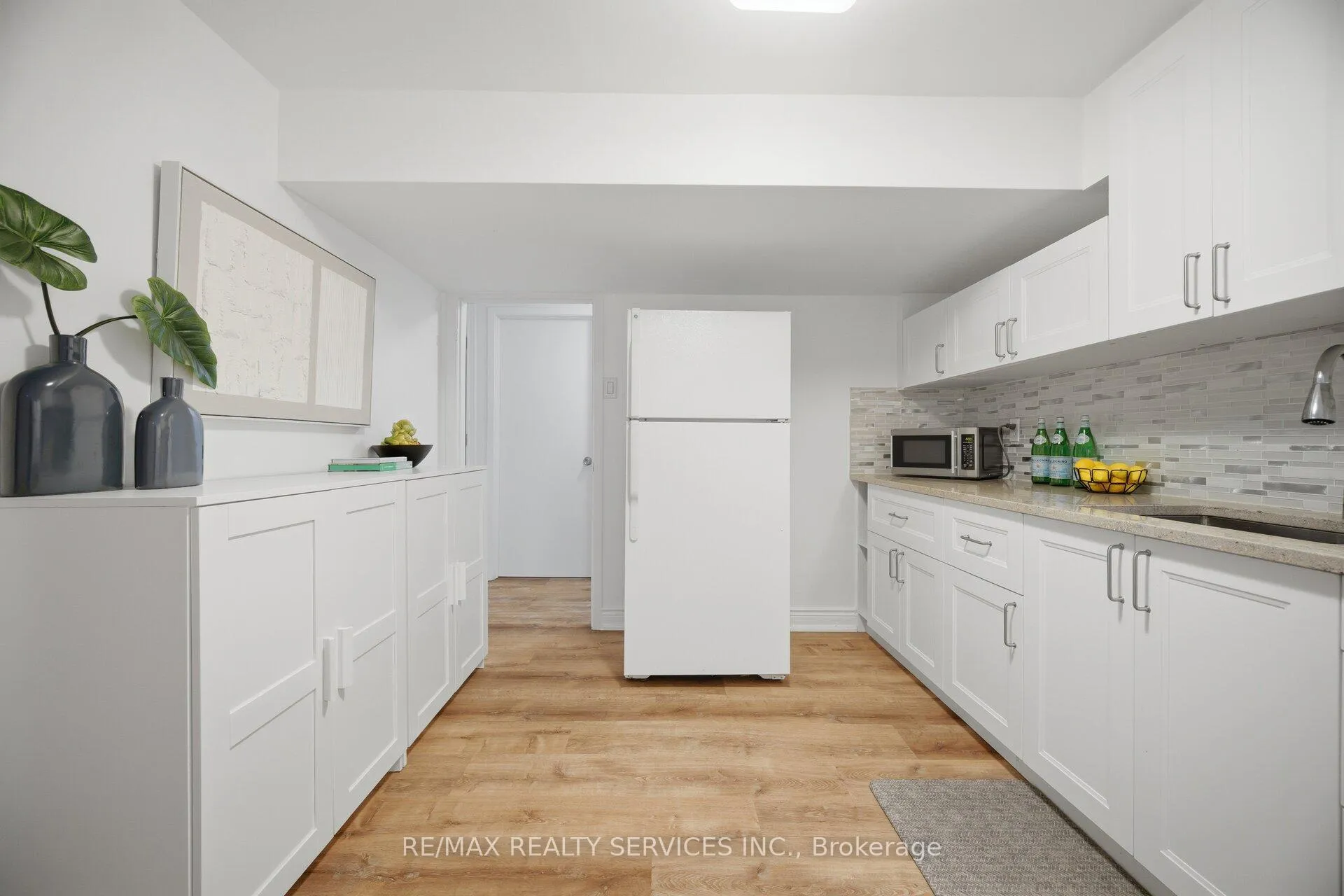Photo 37 of 133 Romfield Circuit, Markham, Royal Orchard — HOMEH