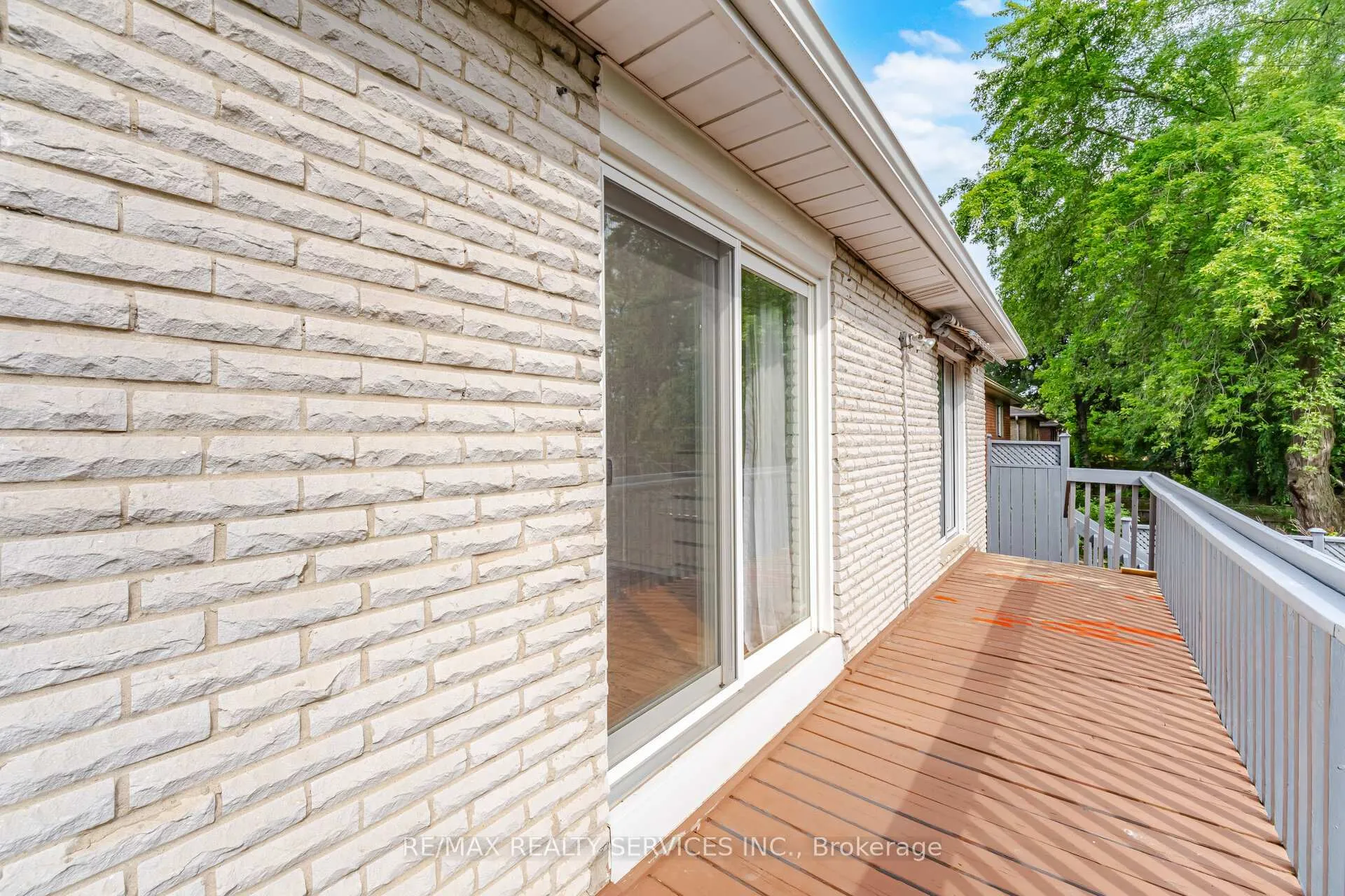 Photo 43 of 133 Romfield Circuit, Markham, Royal Orchard — HOMEH