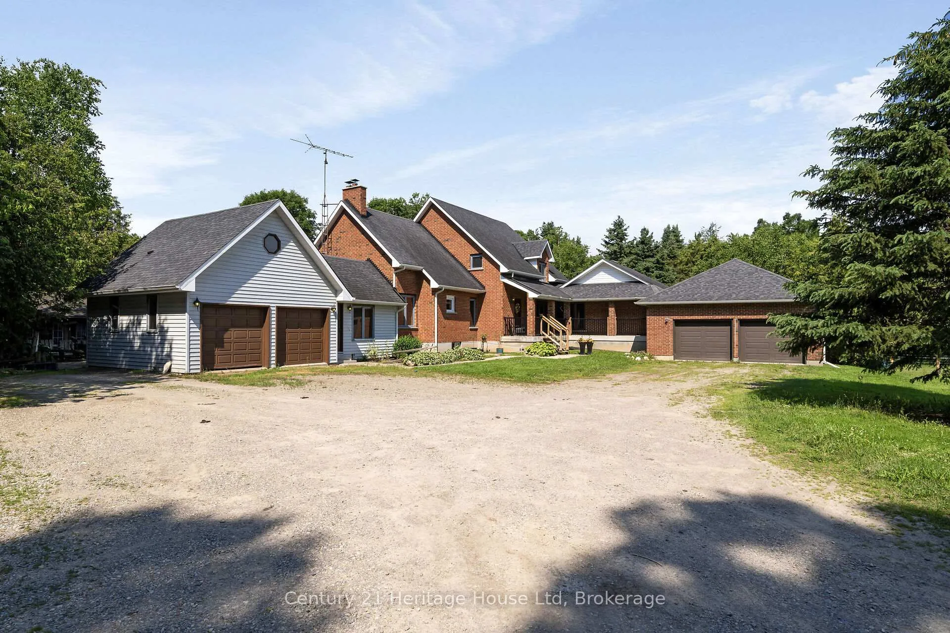Photo 2 of 5822 2nd Line, Erin, Rural Erin — HOMEH