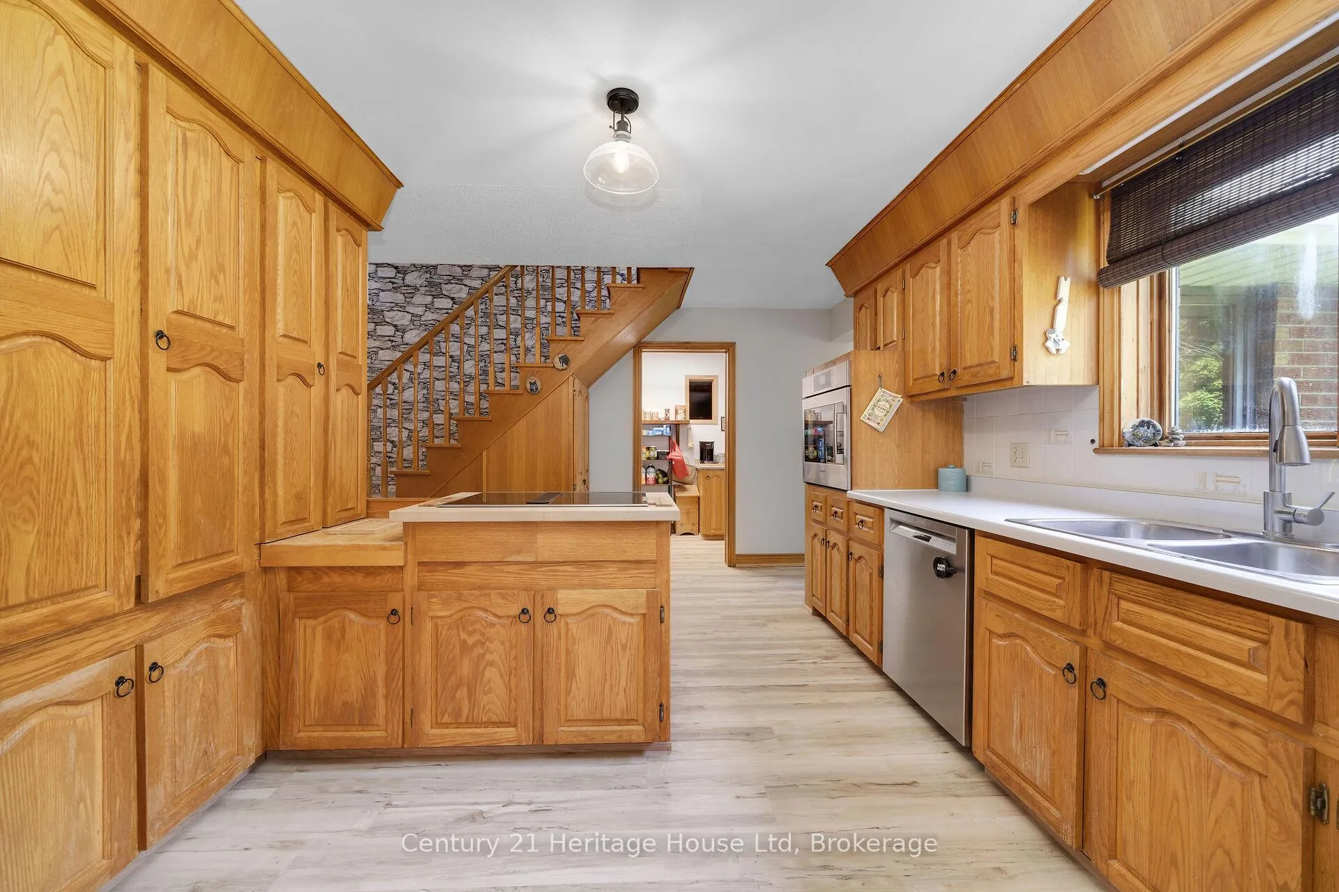 Photo 14 of 5822 2nd Line, Erin, Rural Erin — HOMEH