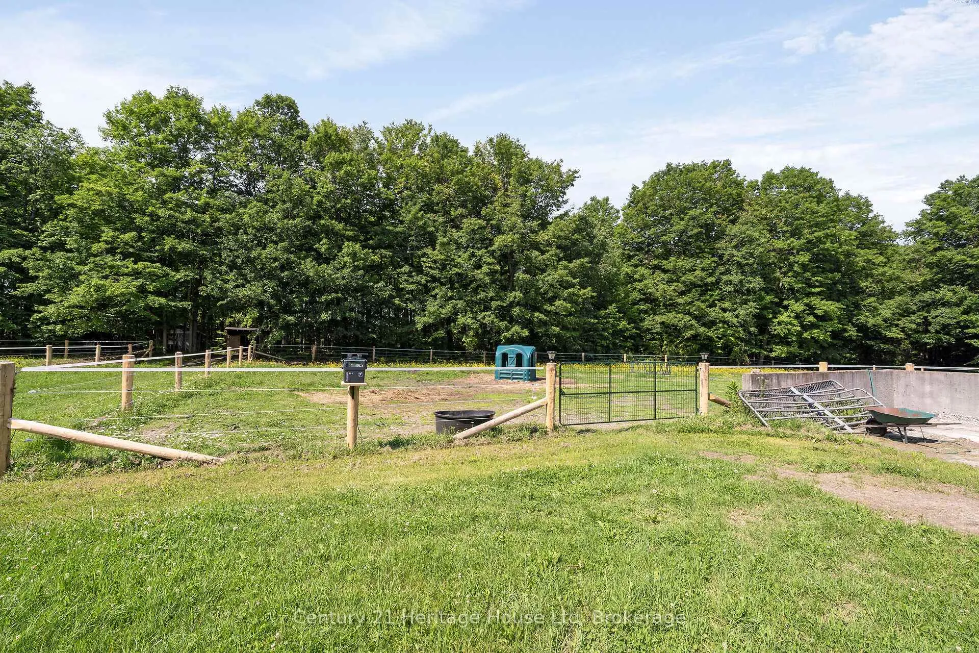 Photo 41 of 5822 2nd Line, Erin, Rural Erin — HOMEH