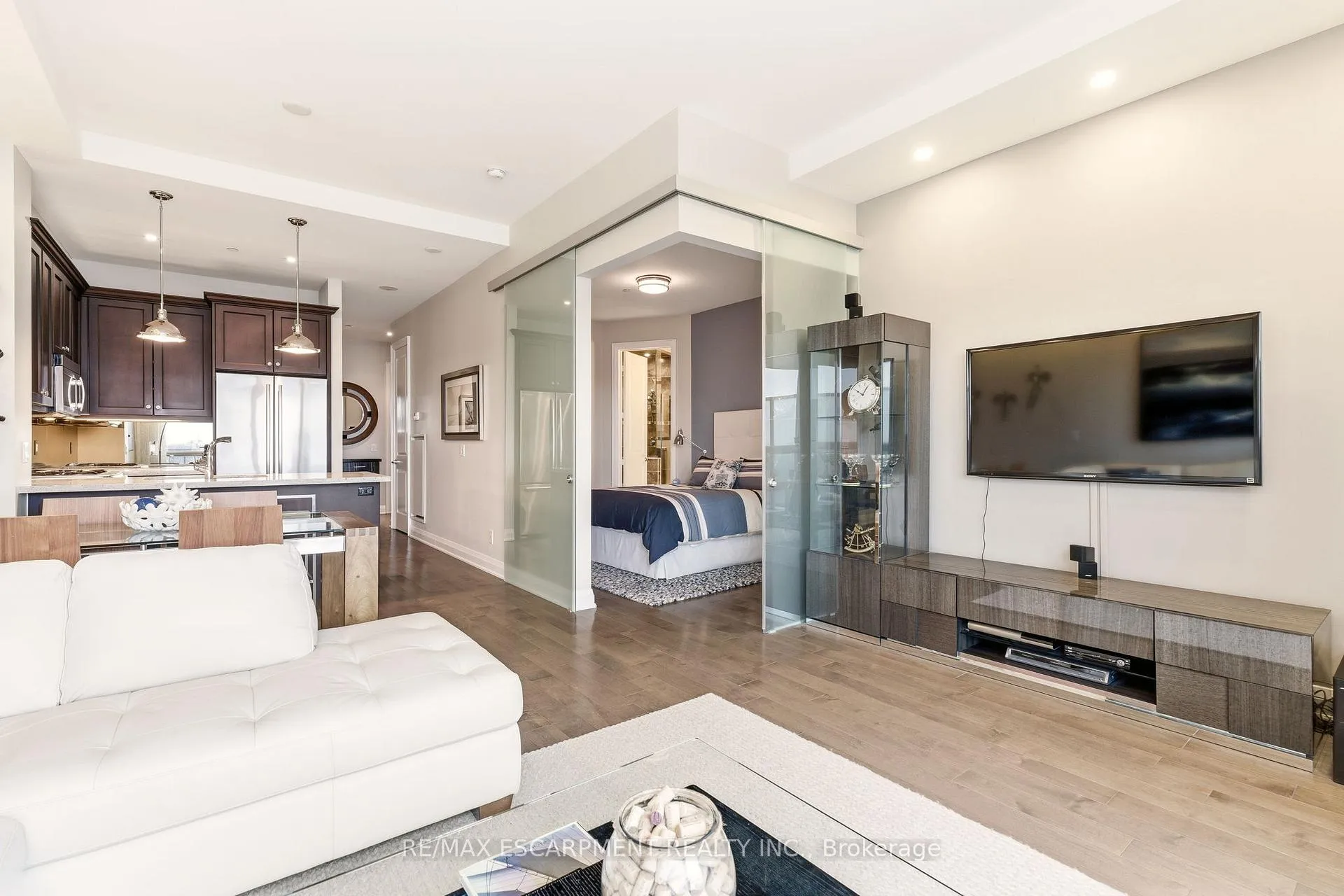 Photo 22 of Unit 703, 11 Bronte Road, Oakville, Bronte — HOMEH
