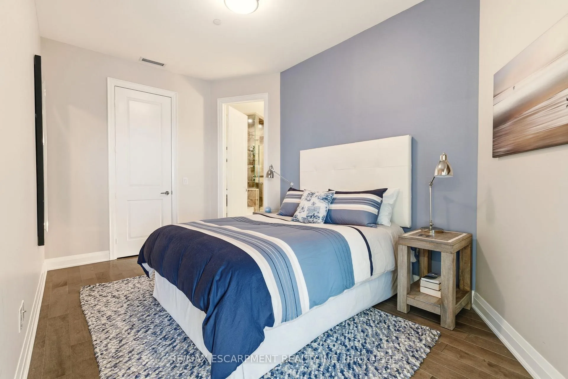 Photo 23 of Unit 703, 11 Bronte Road, Oakville, Bronte — HOMEH