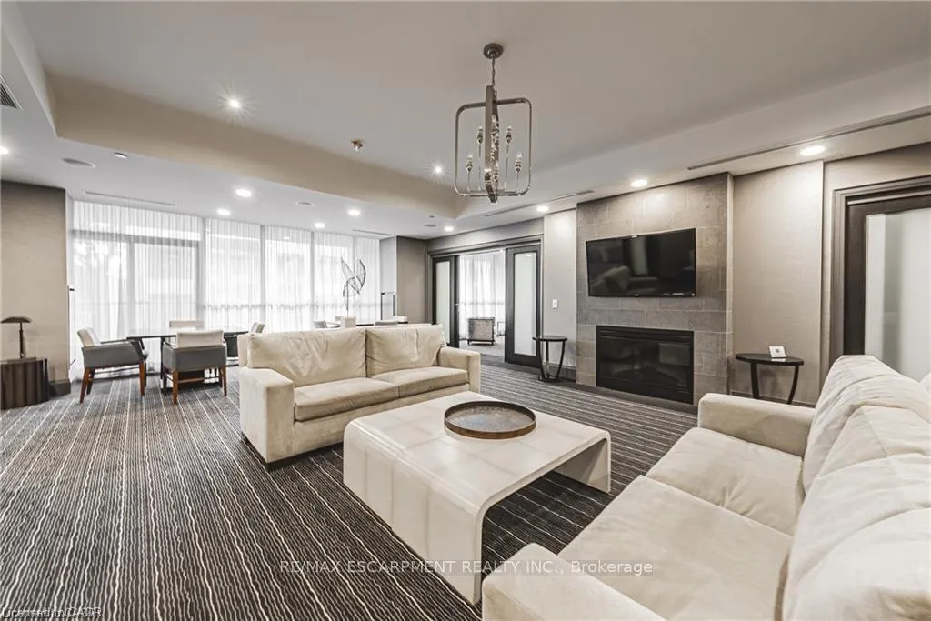Photo 32 of Unit 703, 11 Bronte Road, Oakville, Bronte — HOMEH