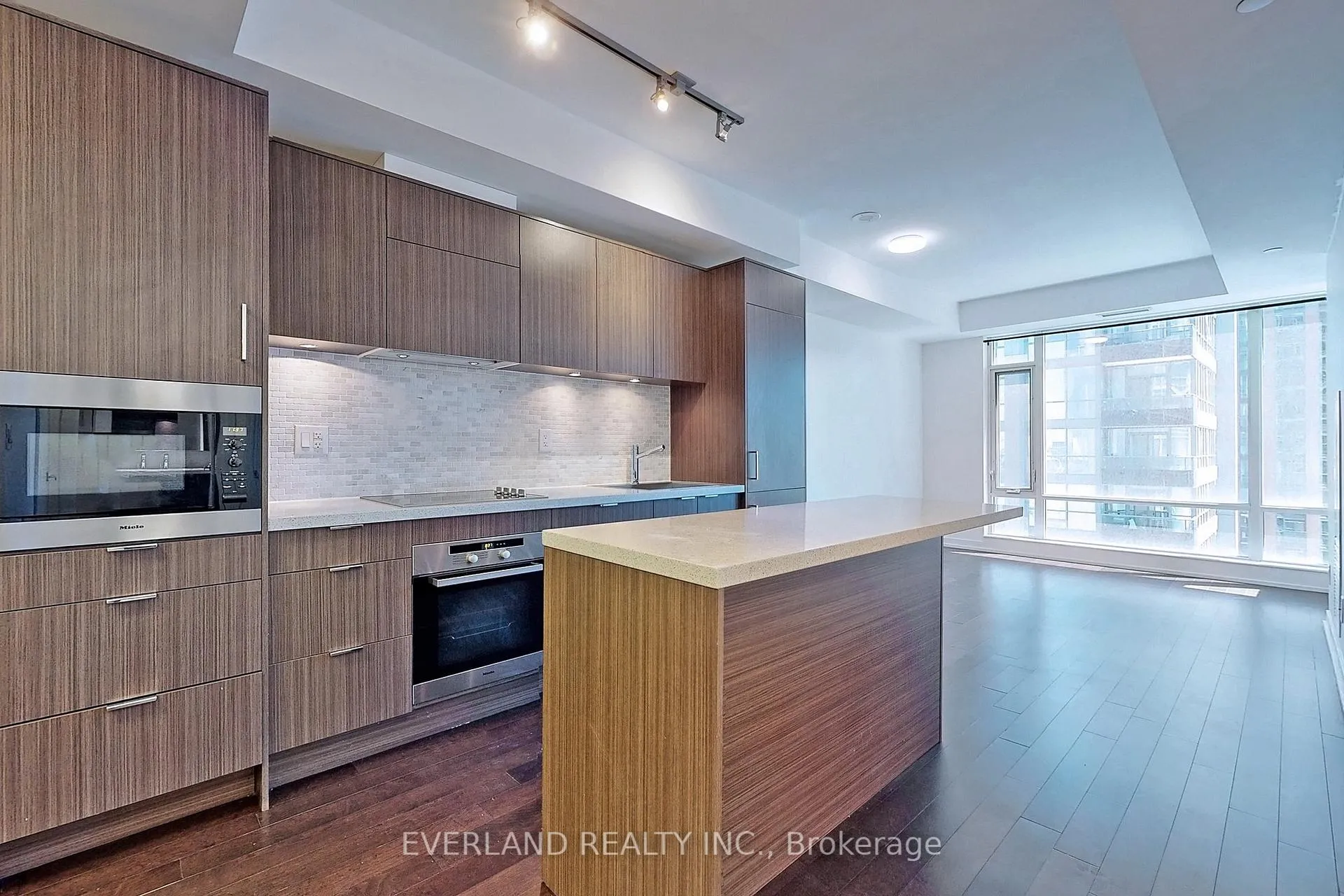 Photo 7 of Unit 1507, 21 Widmer Street, Toronto, Waterfront Communities — HOMEH