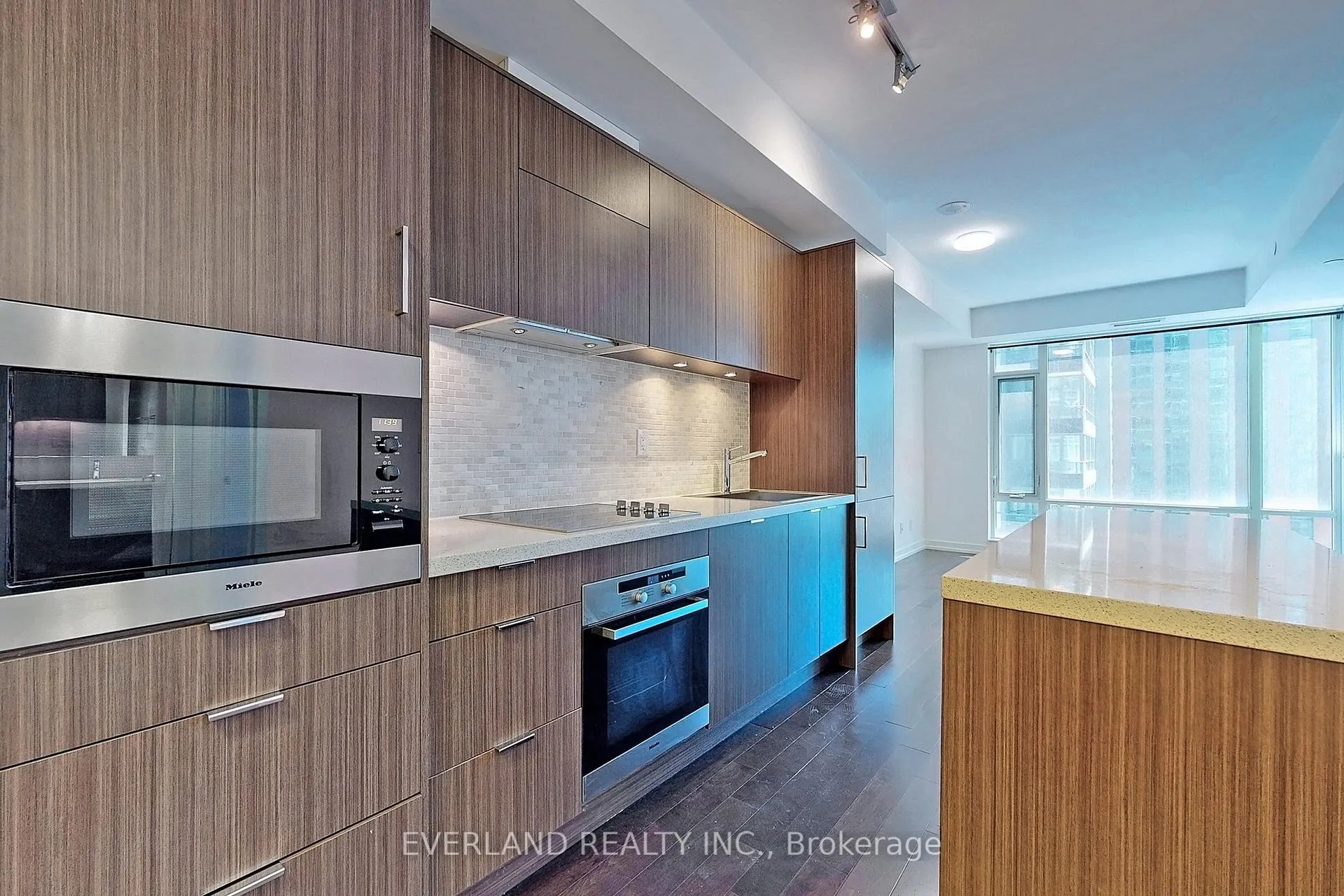 Photo 9 of Unit 1507, 21 Widmer Street, Toronto, Waterfront Communities — HOMEH