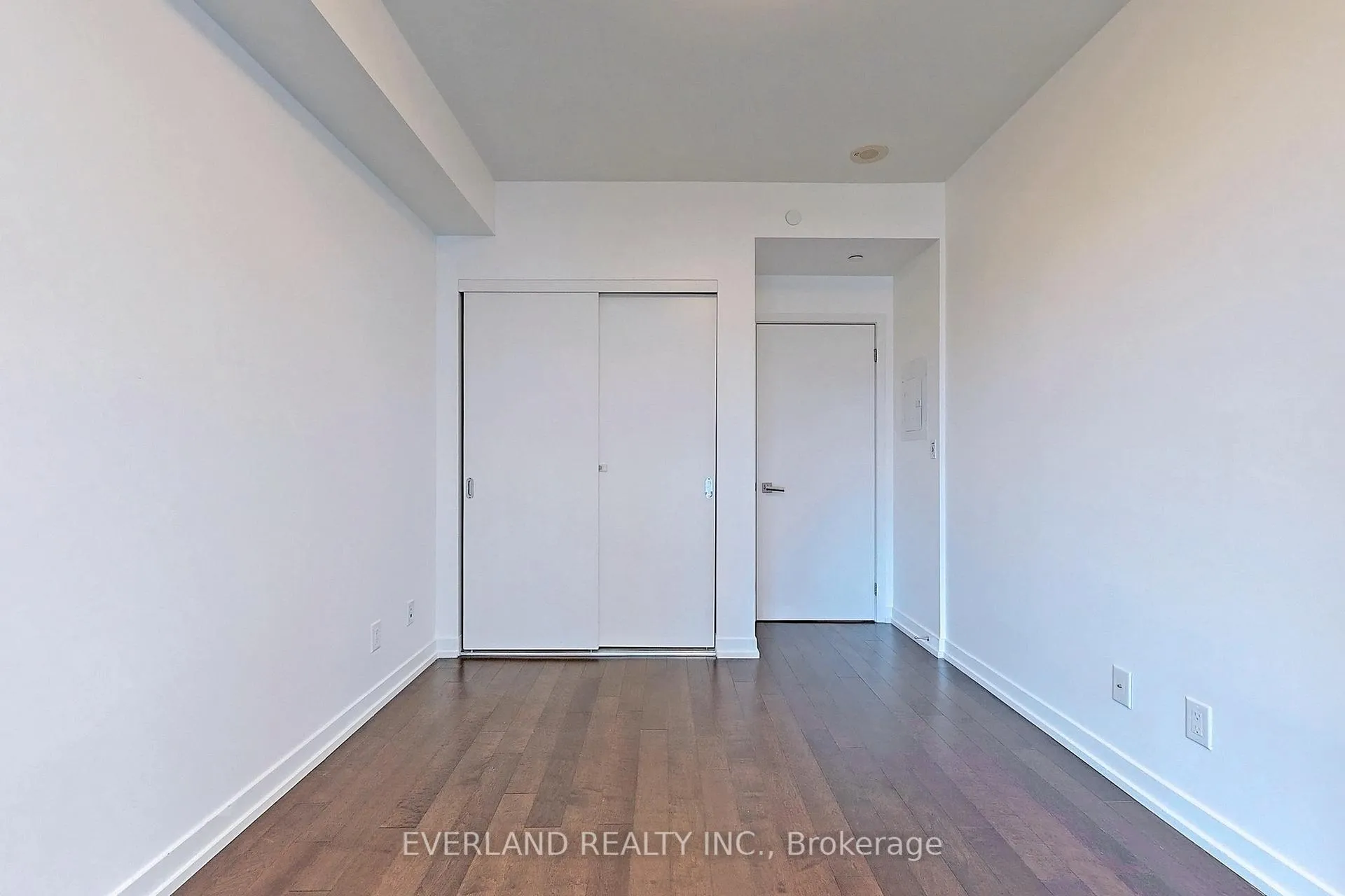 Photo 18 of Unit 1507, 21 Widmer Street, Toronto, Waterfront Communities — HOMEH