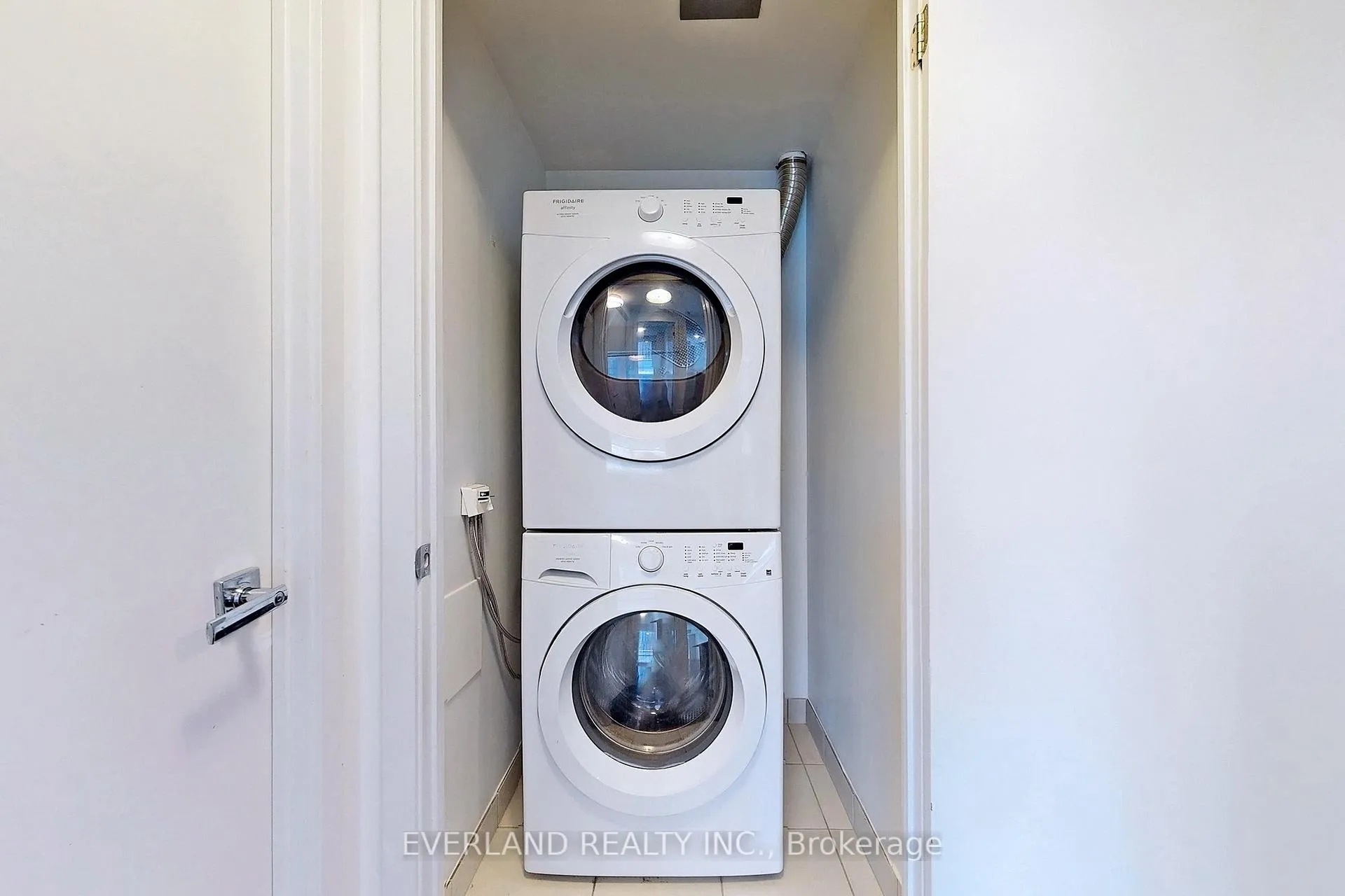 Photo 21 of Unit 1507, 21 Widmer Street, Toronto, Waterfront Communities — HOMEH