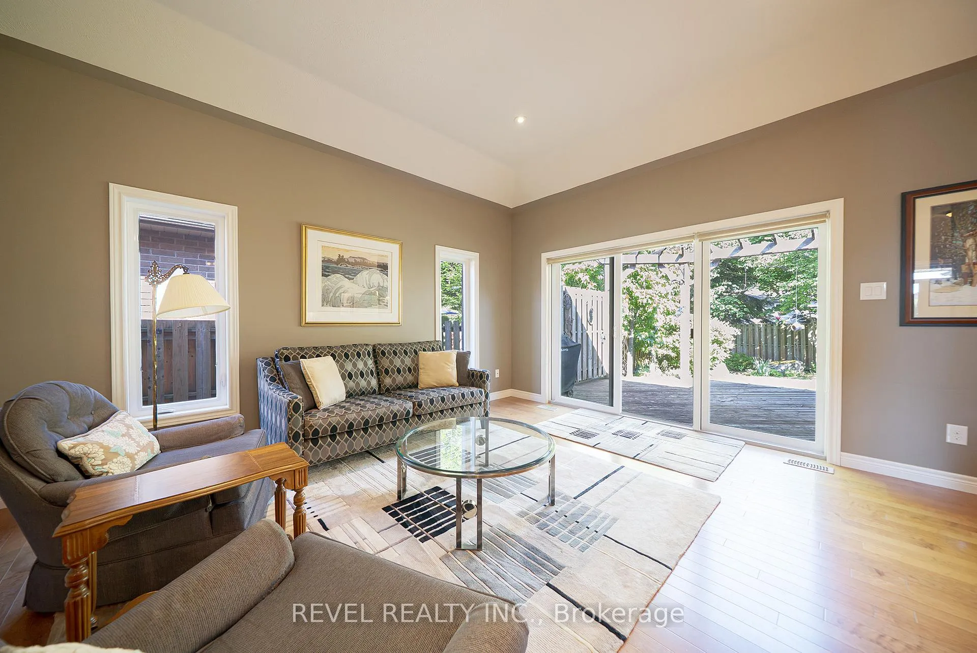 Photo 12 of 37 Mulberry Lane, Norfolk, Port Dover — HOMEH