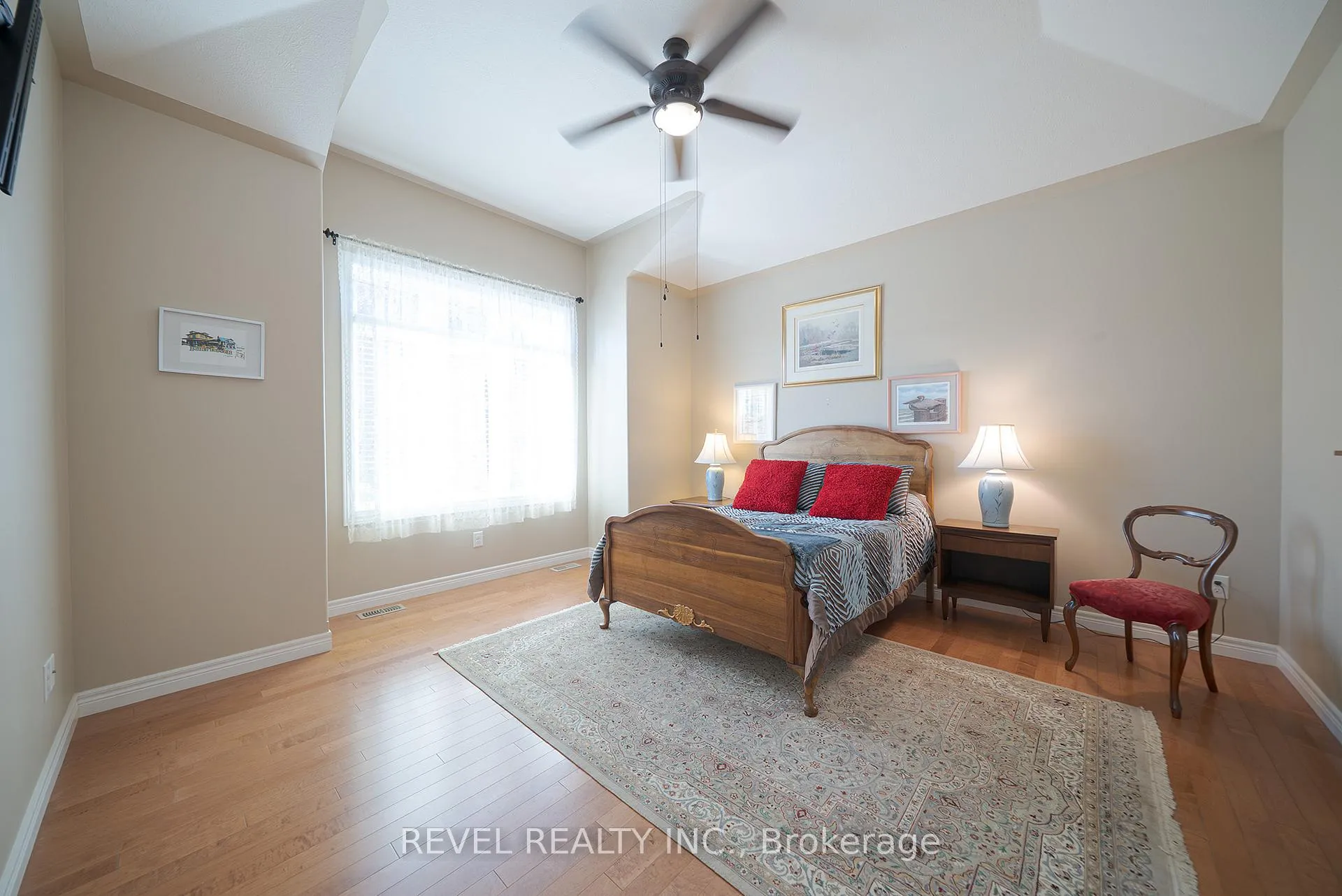 Photo 13 of 37 Mulberry Lane, Norfolk, Port Dover — HOMEH