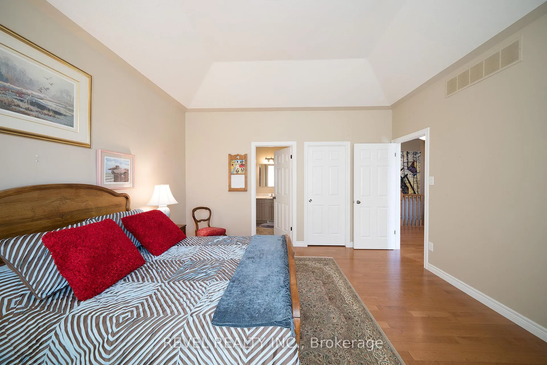 Photo 14 of 37 Mulberry Lane, Norfolk, Port Dover — HOMEH