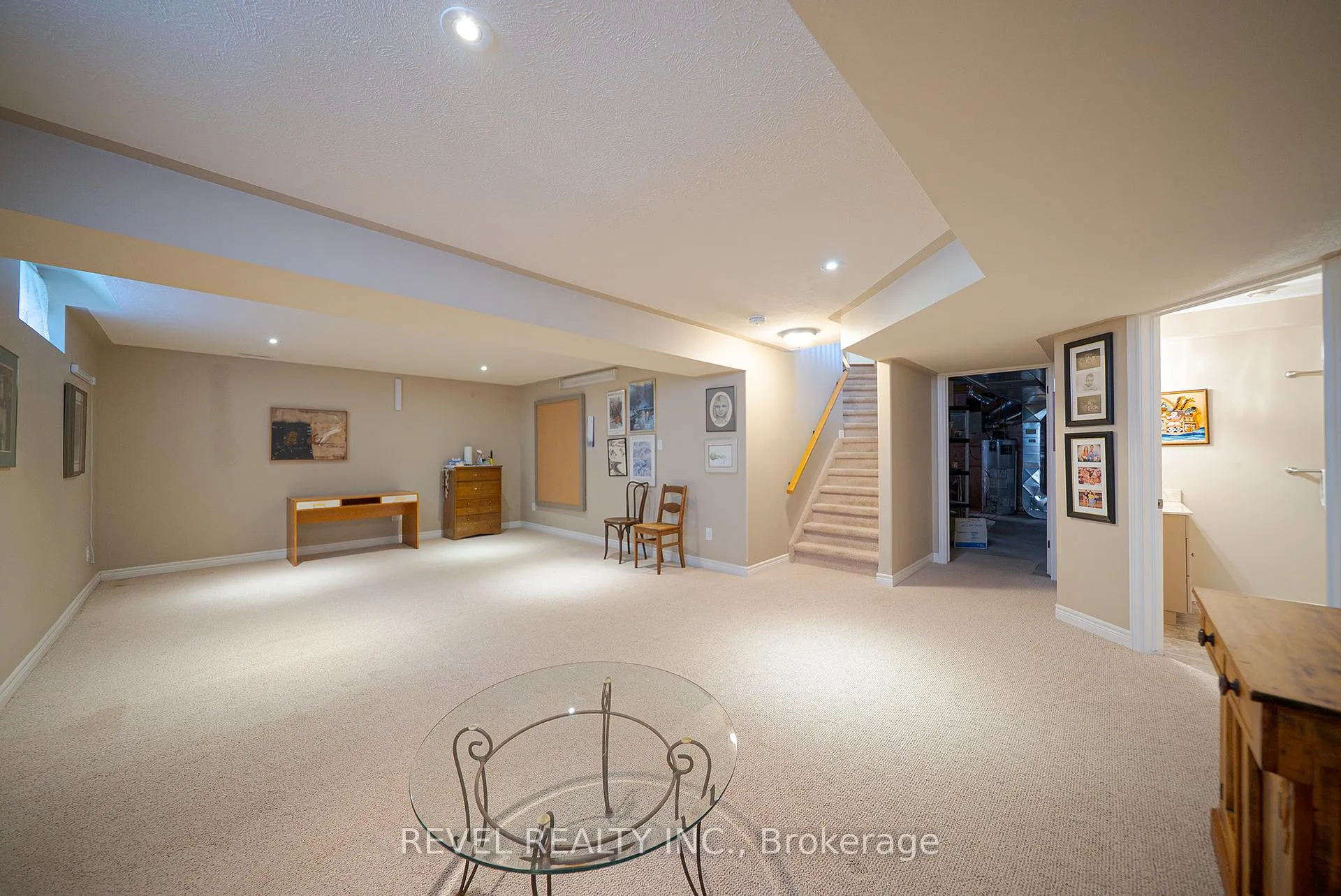 Photo 21 of 37 Mulberry Lane, Norfolk, Port Dover — HOMEH