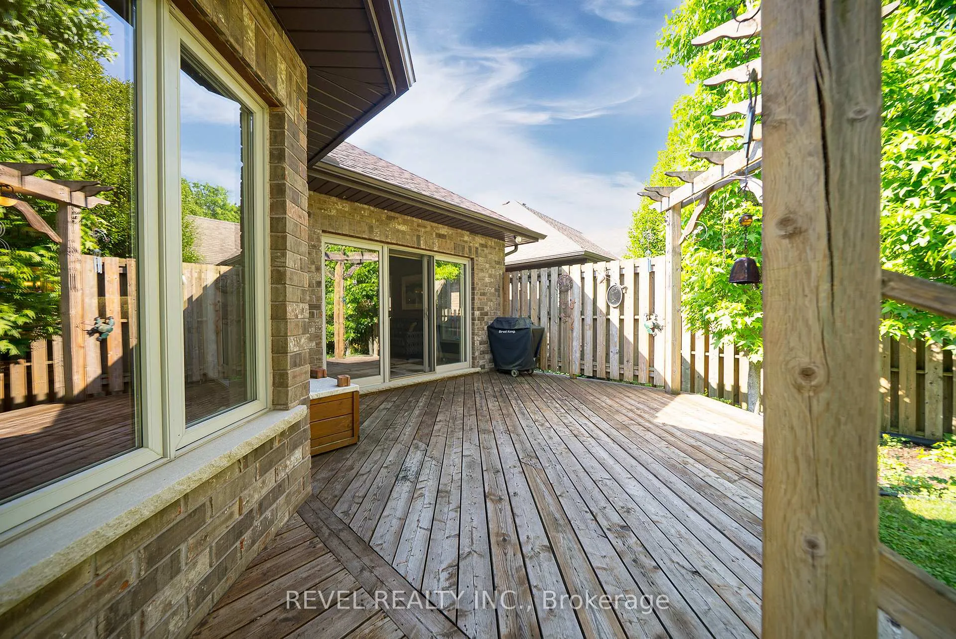 Photo 25 of 37 Mulberry Lane, Norfolk, Port Dover — HOMEH
