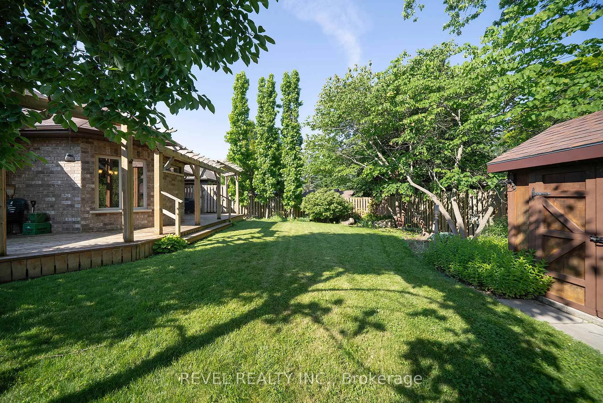 Photo 28 of 37 Mulberry Lane, Norfolk, Port Dover — HOMEH