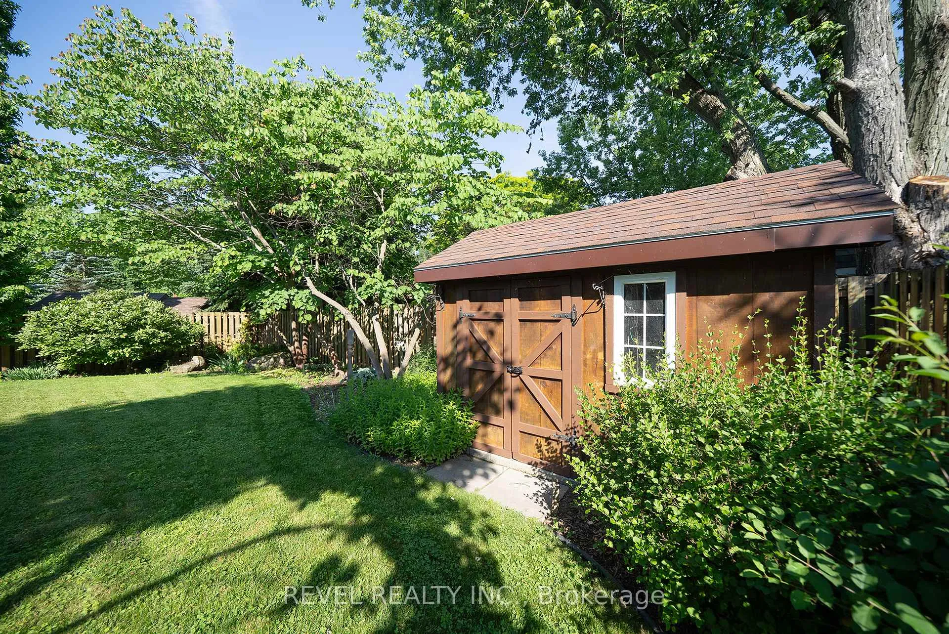 Photo 30 of 37 Mulberry Lane, Norfolk, Port Dover — HOMEH