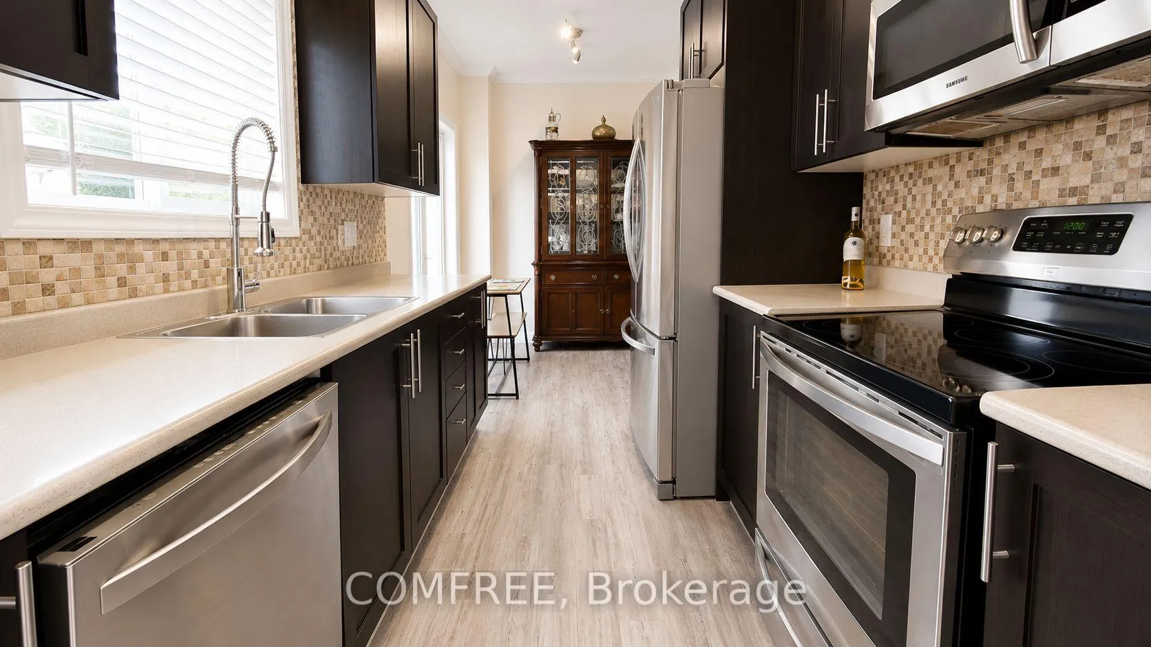 Photo 8 of 459 Moffatt Street, Carleton Place, Carleton Place — HOMEH